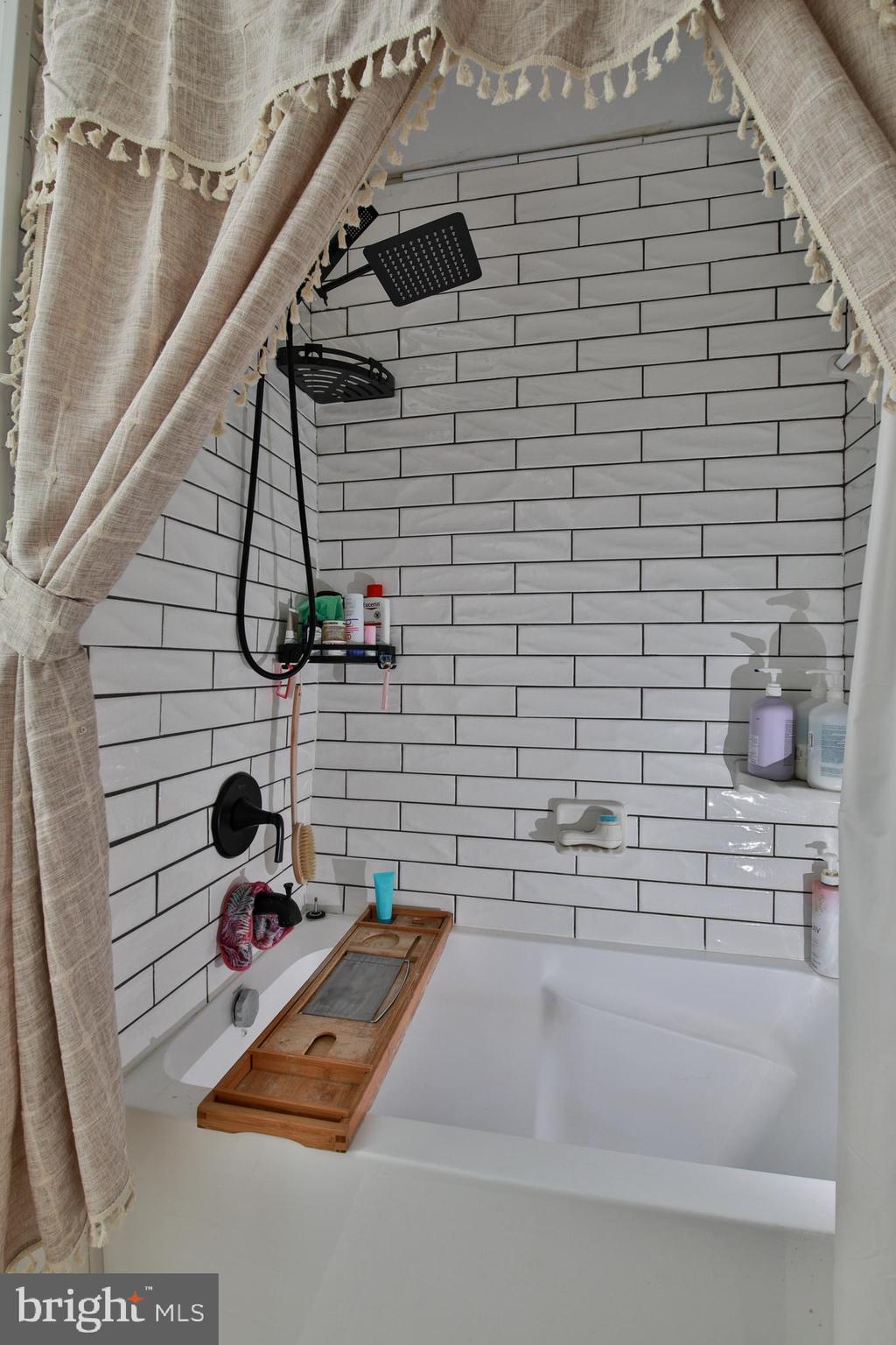 TOWSON - Residential