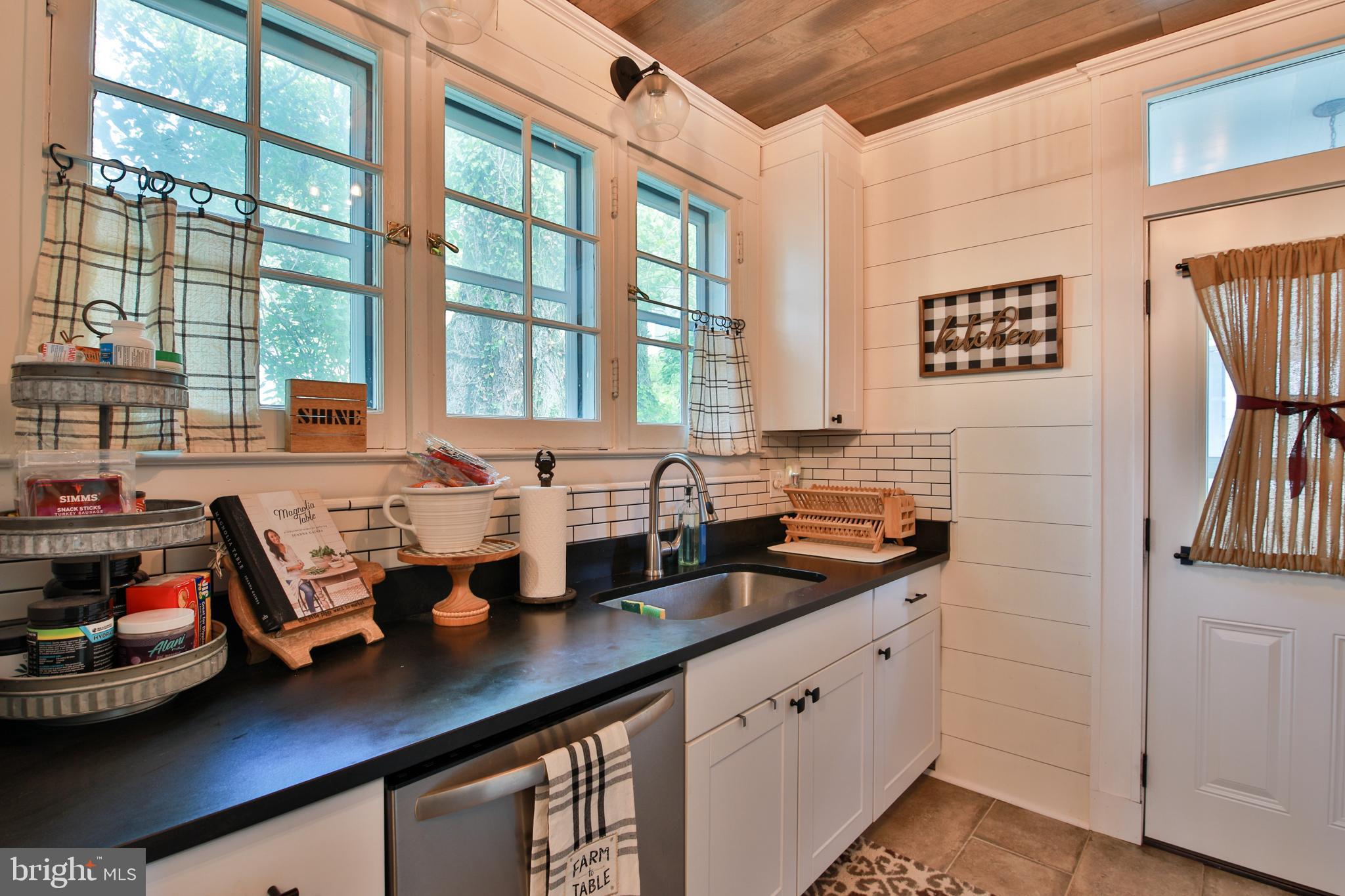 TOWSON - Residential