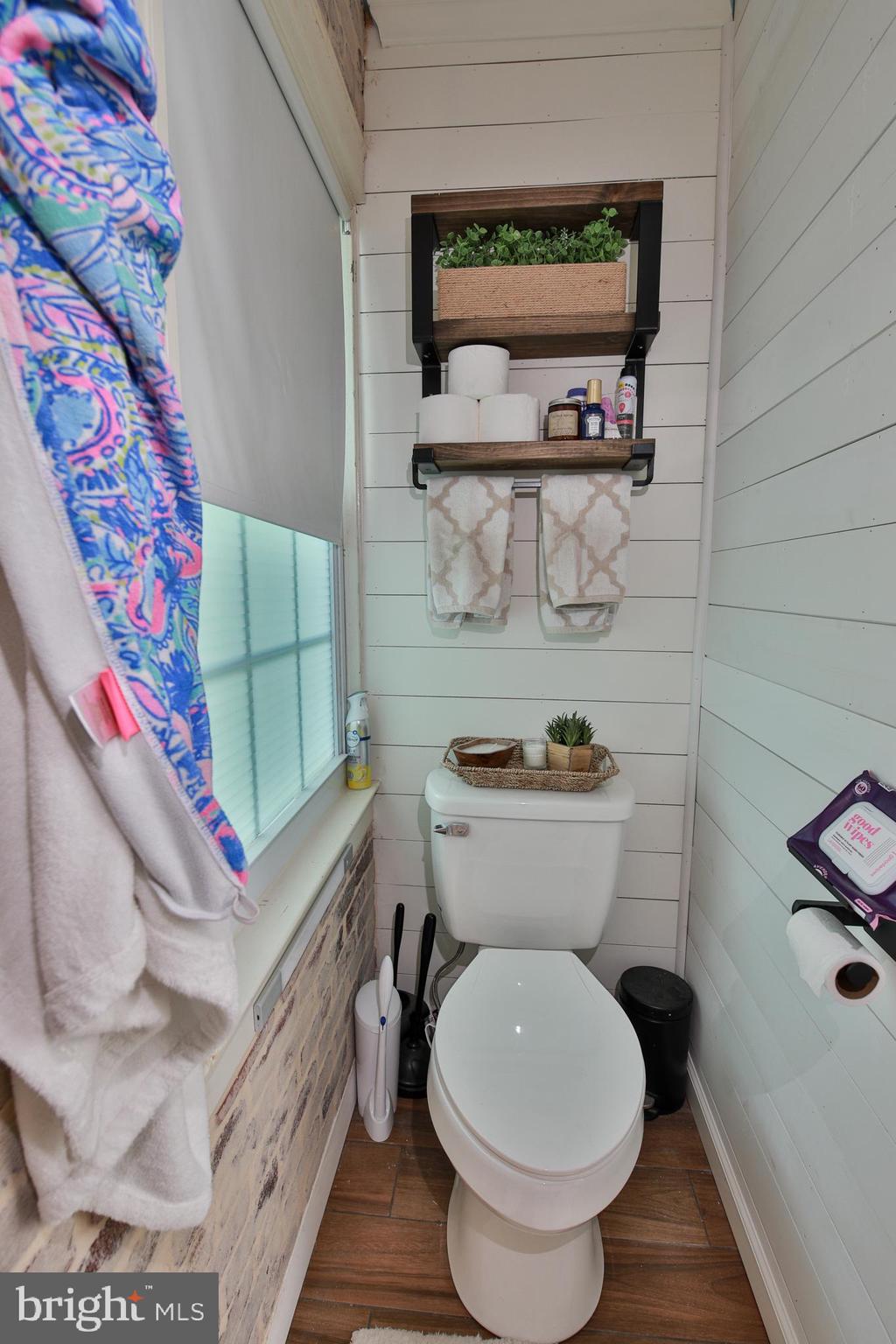 TOWSON - Residential