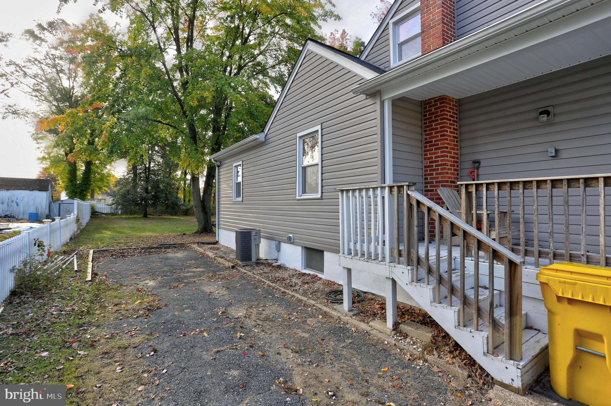 GERARD PLAZA - Residential