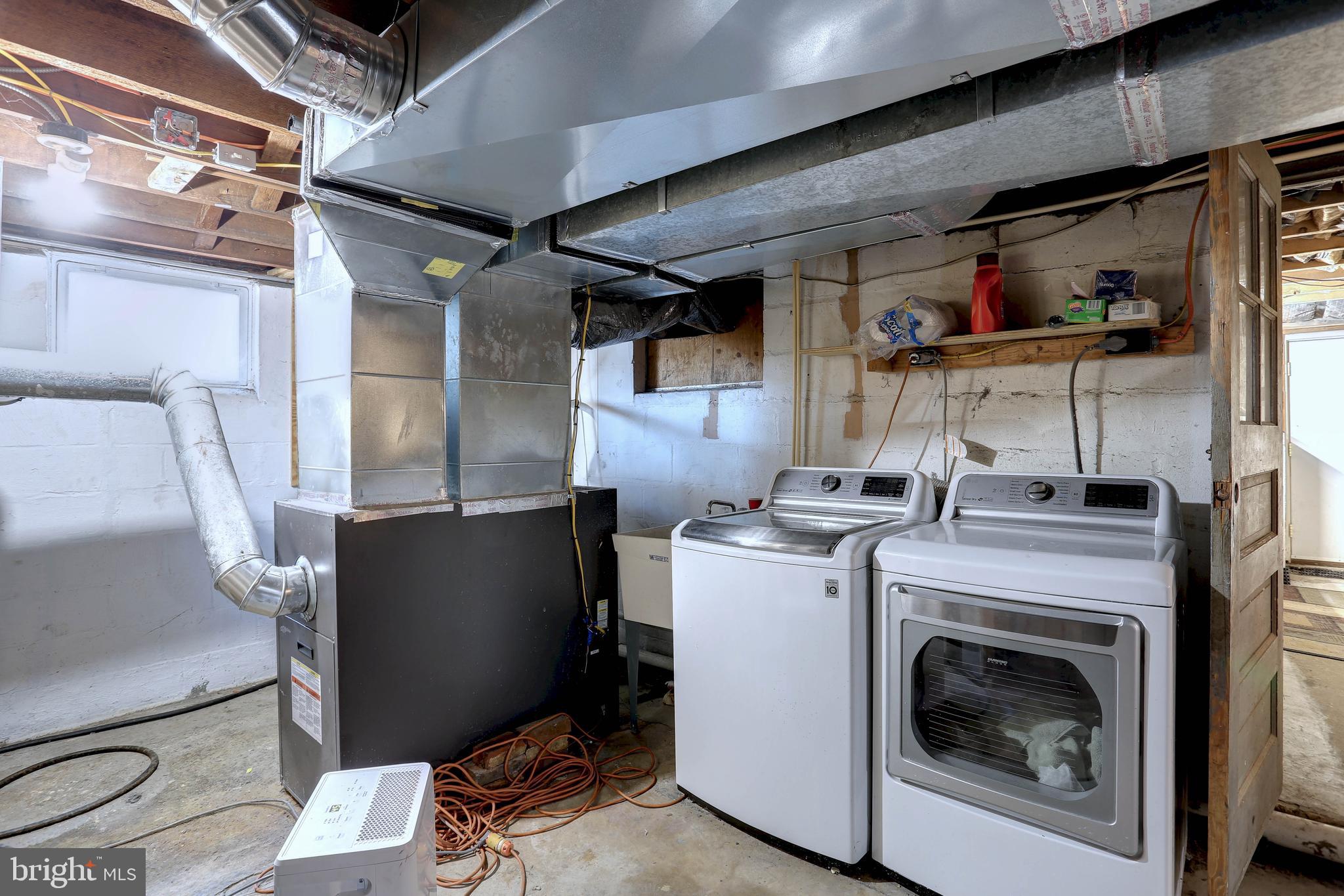 GERARD PLAZA - Residential