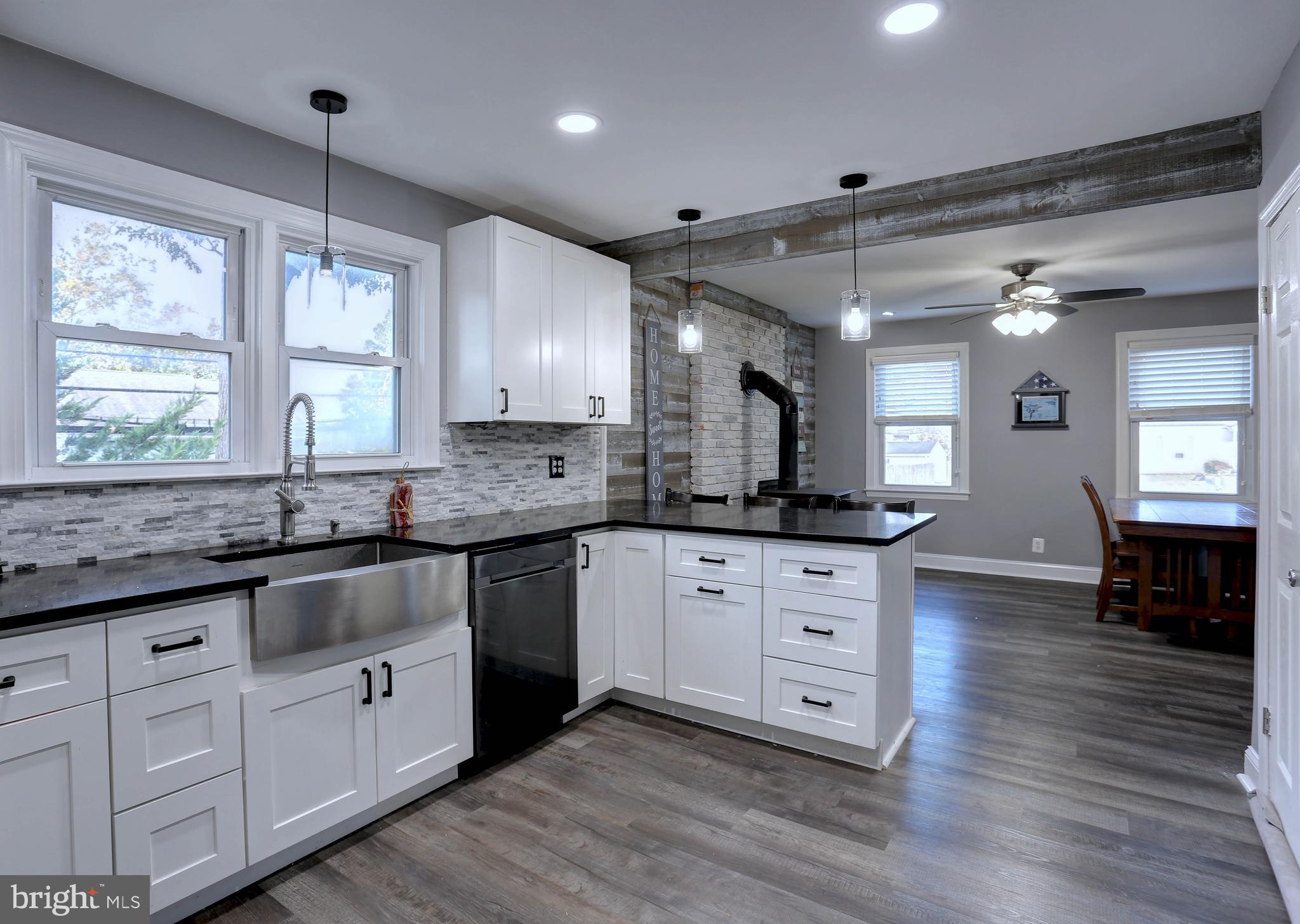 GERARD PLAZA - Residential