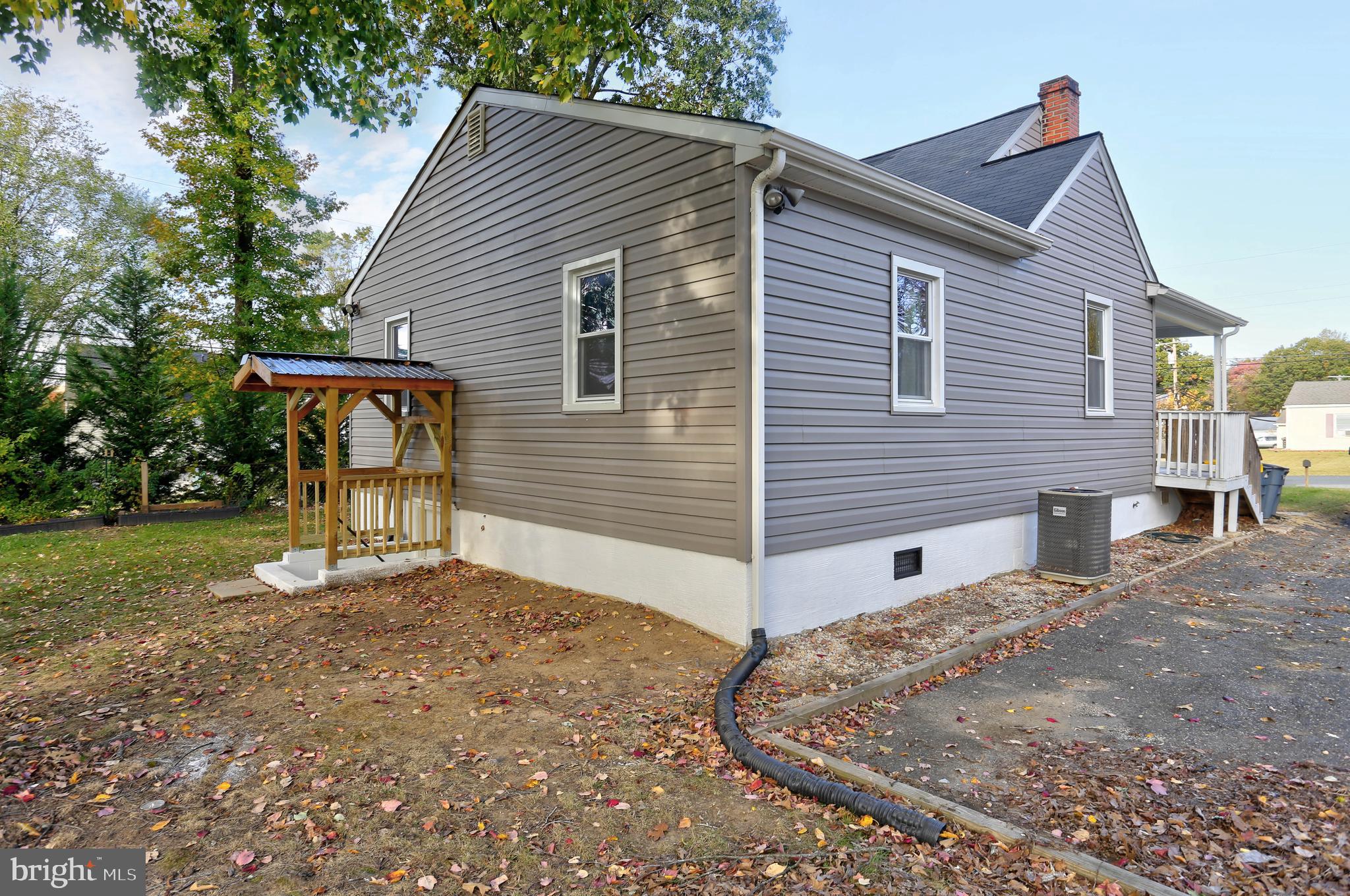 GERARD PLAZA - Residential