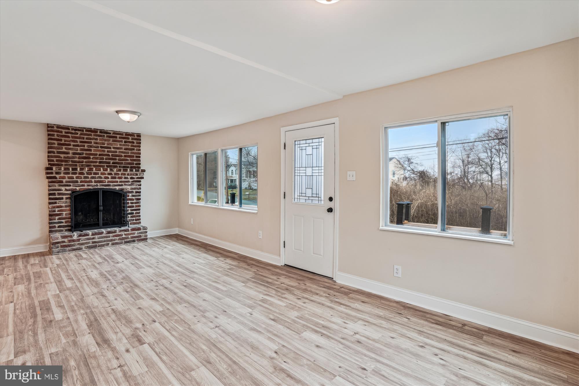 SELBY ON THE BAY - Residential