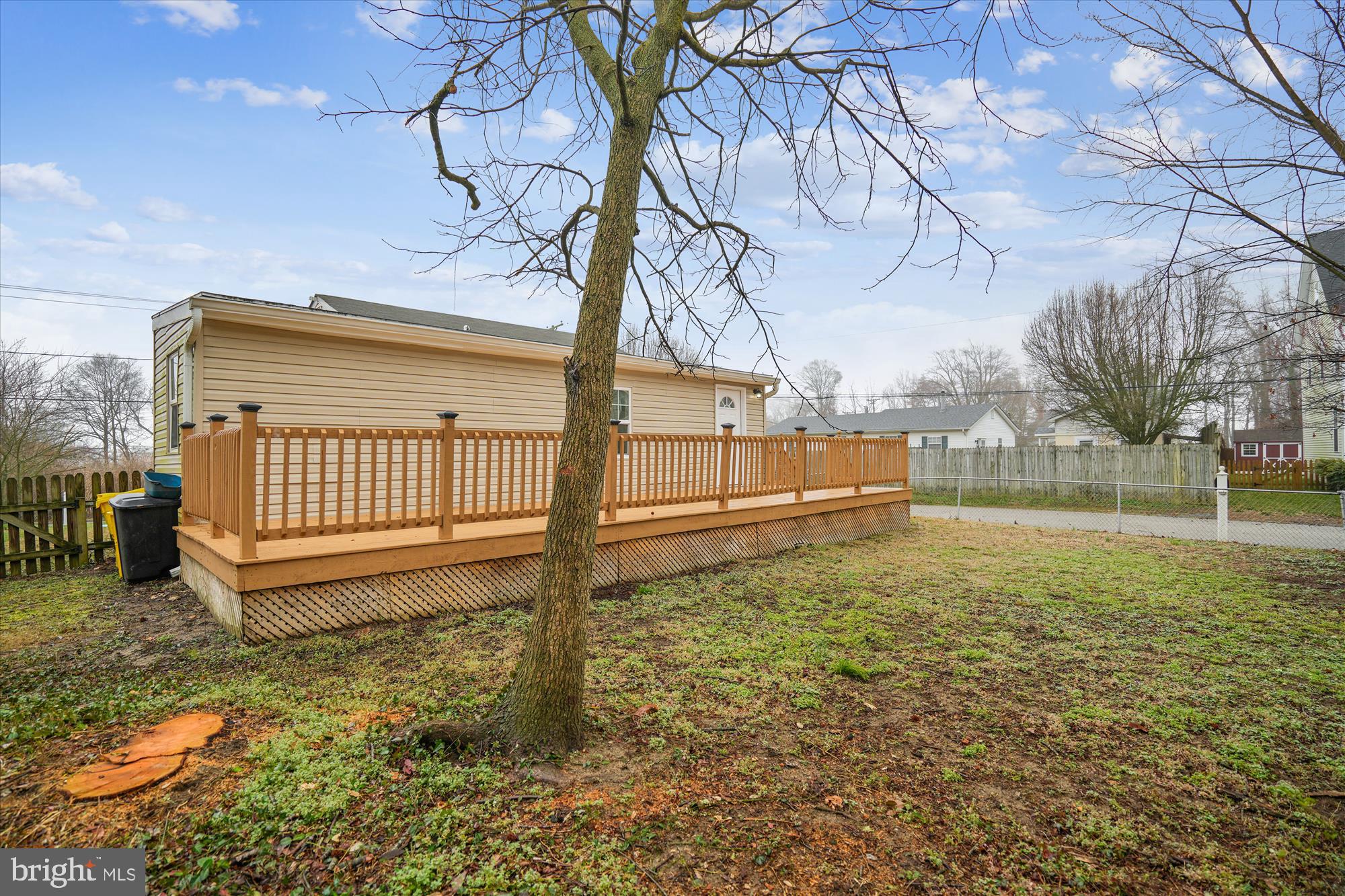 3736 BEACH DRIVE BOULEVARD