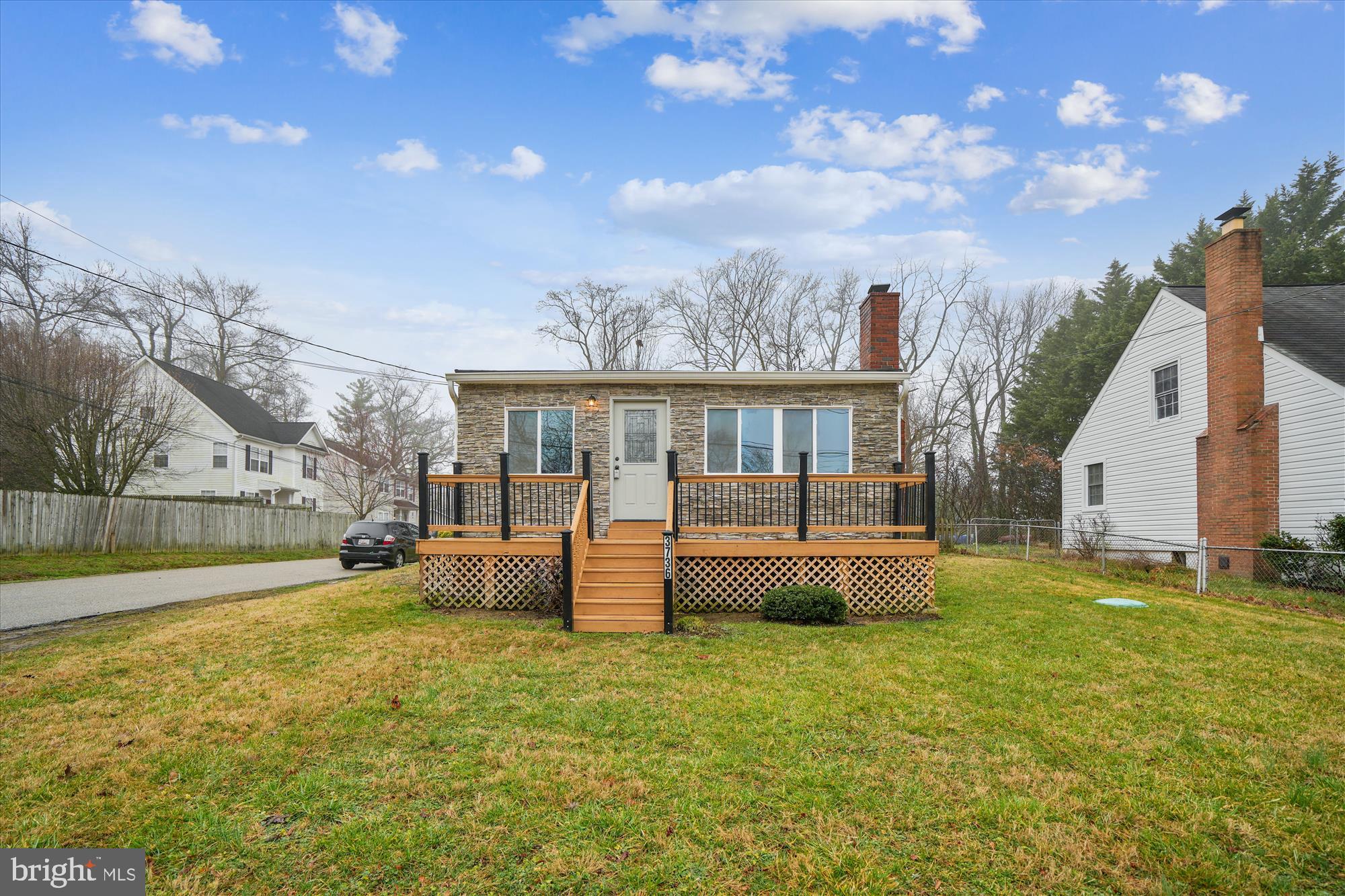 SELBY ON THE BAY - Residential
