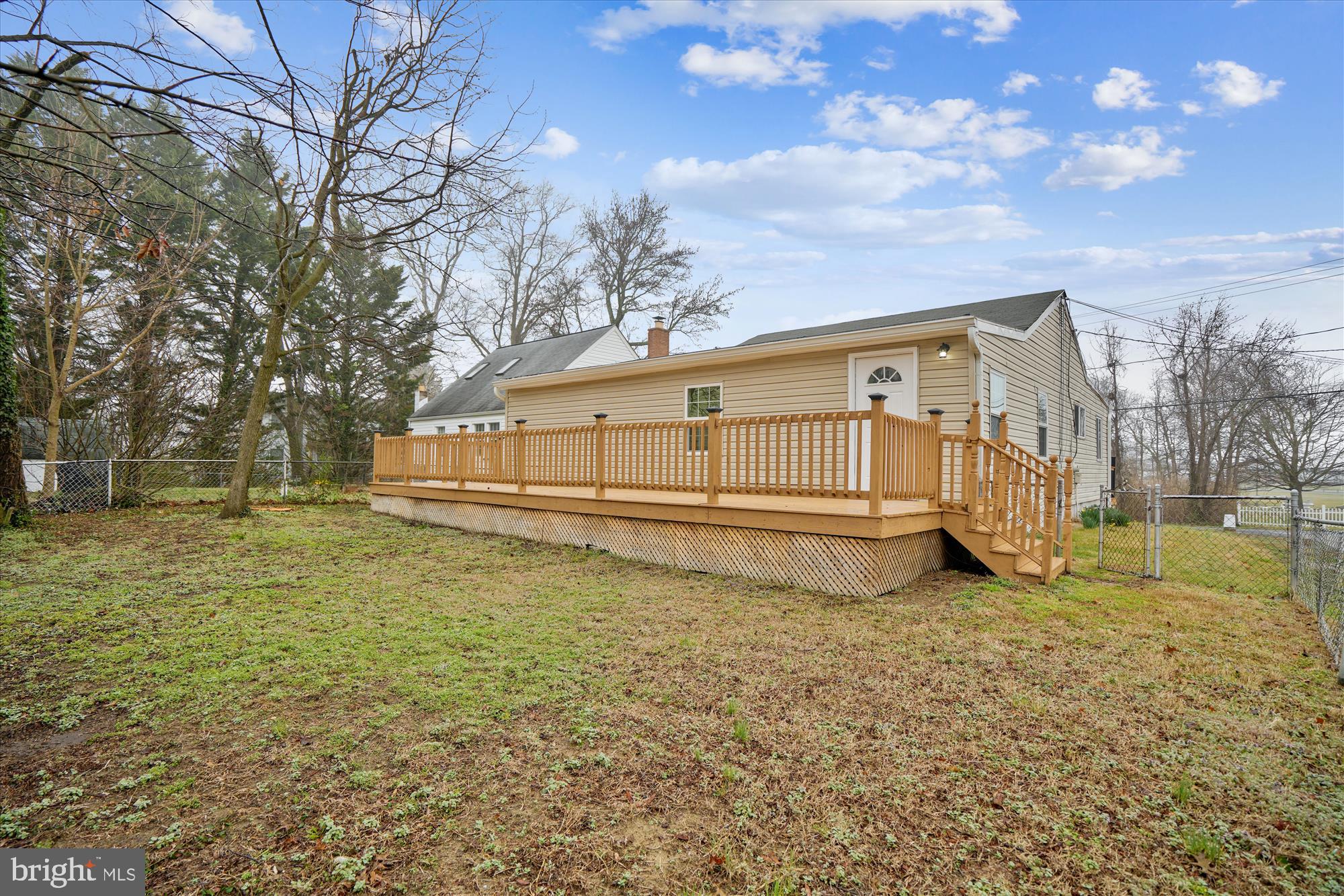 3736 BEACH DRIVE BOULEVARD