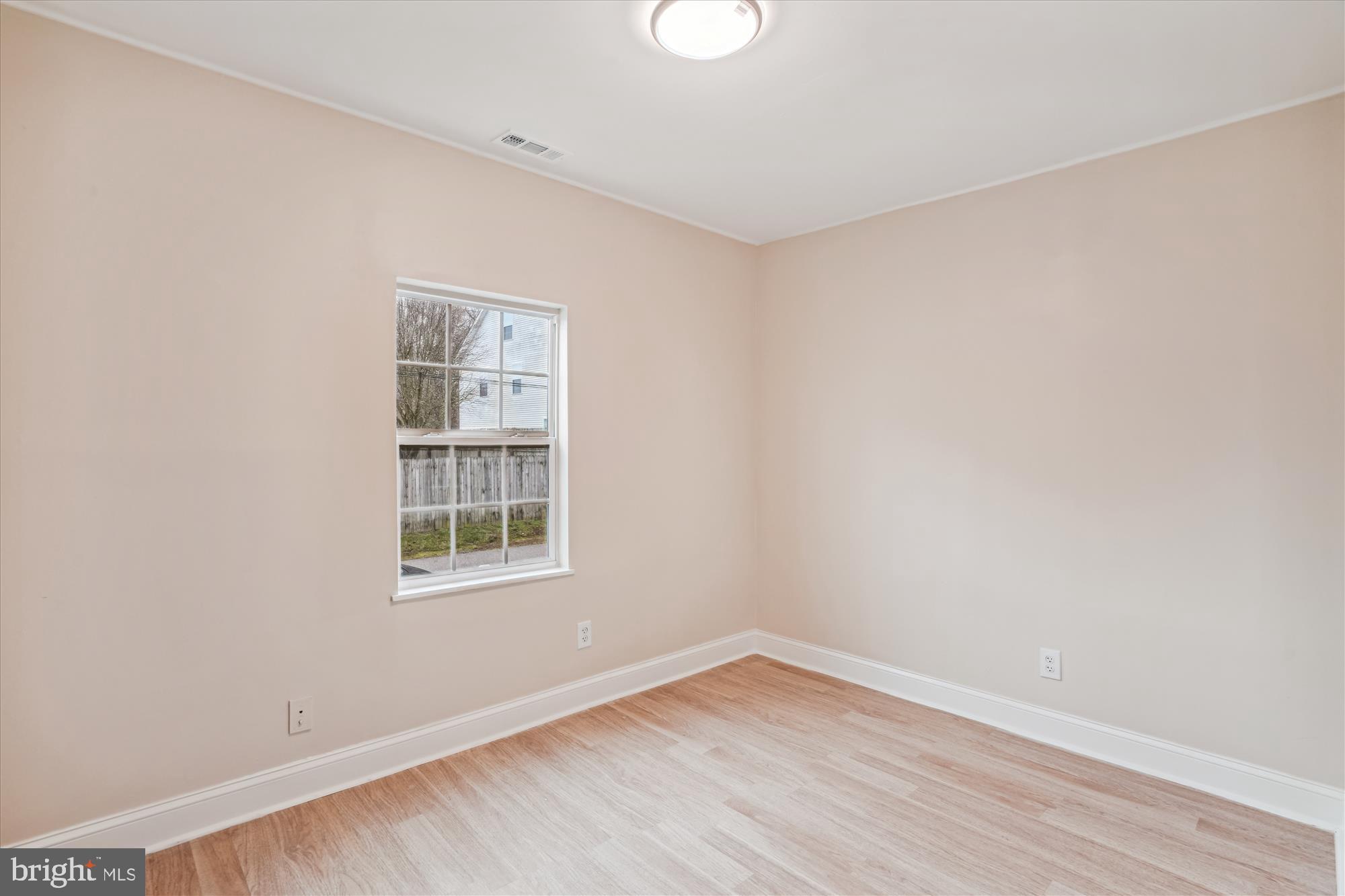 SELBY ON THE BAY - Residential