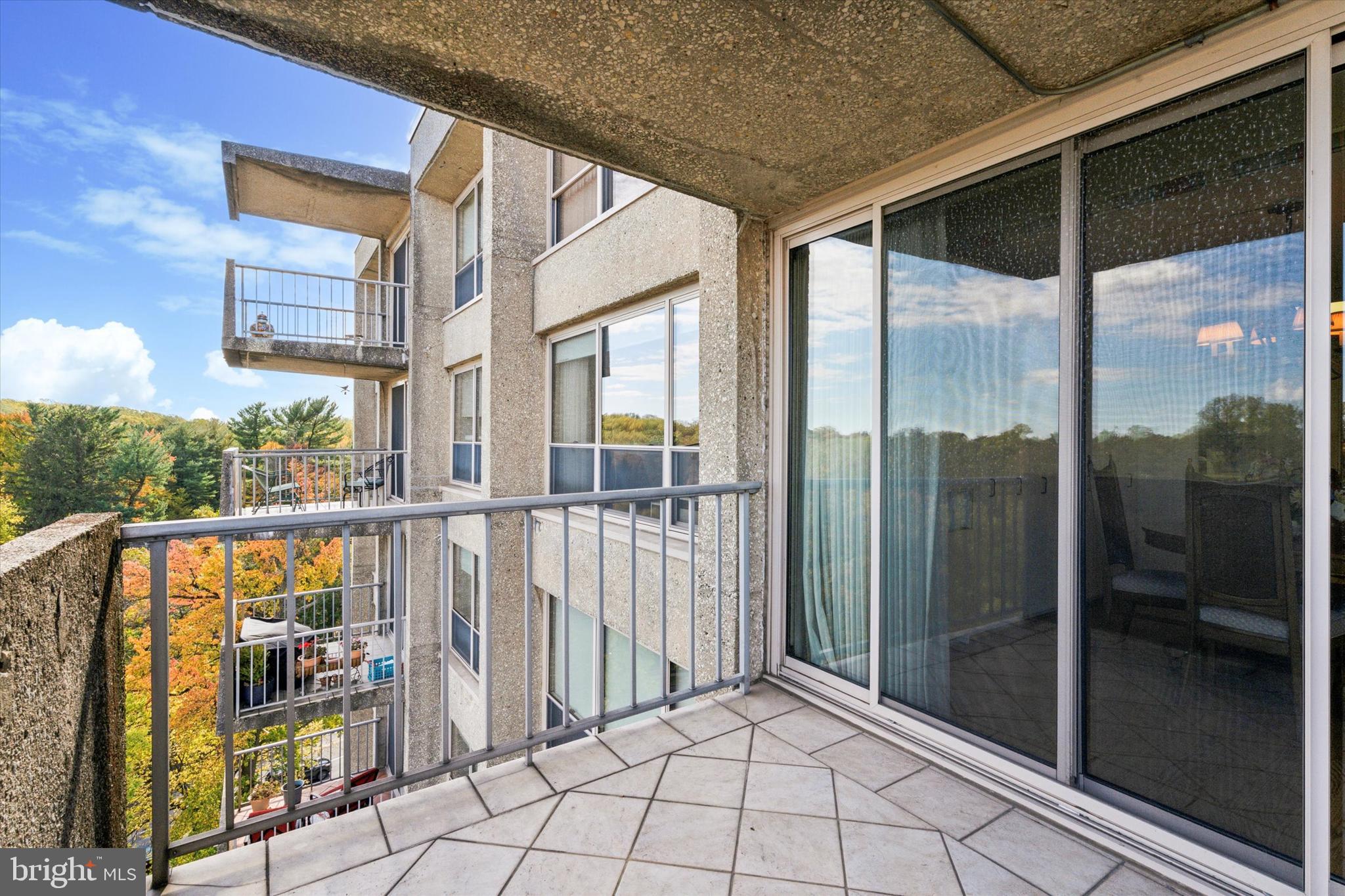 GREEN HILL - Residential