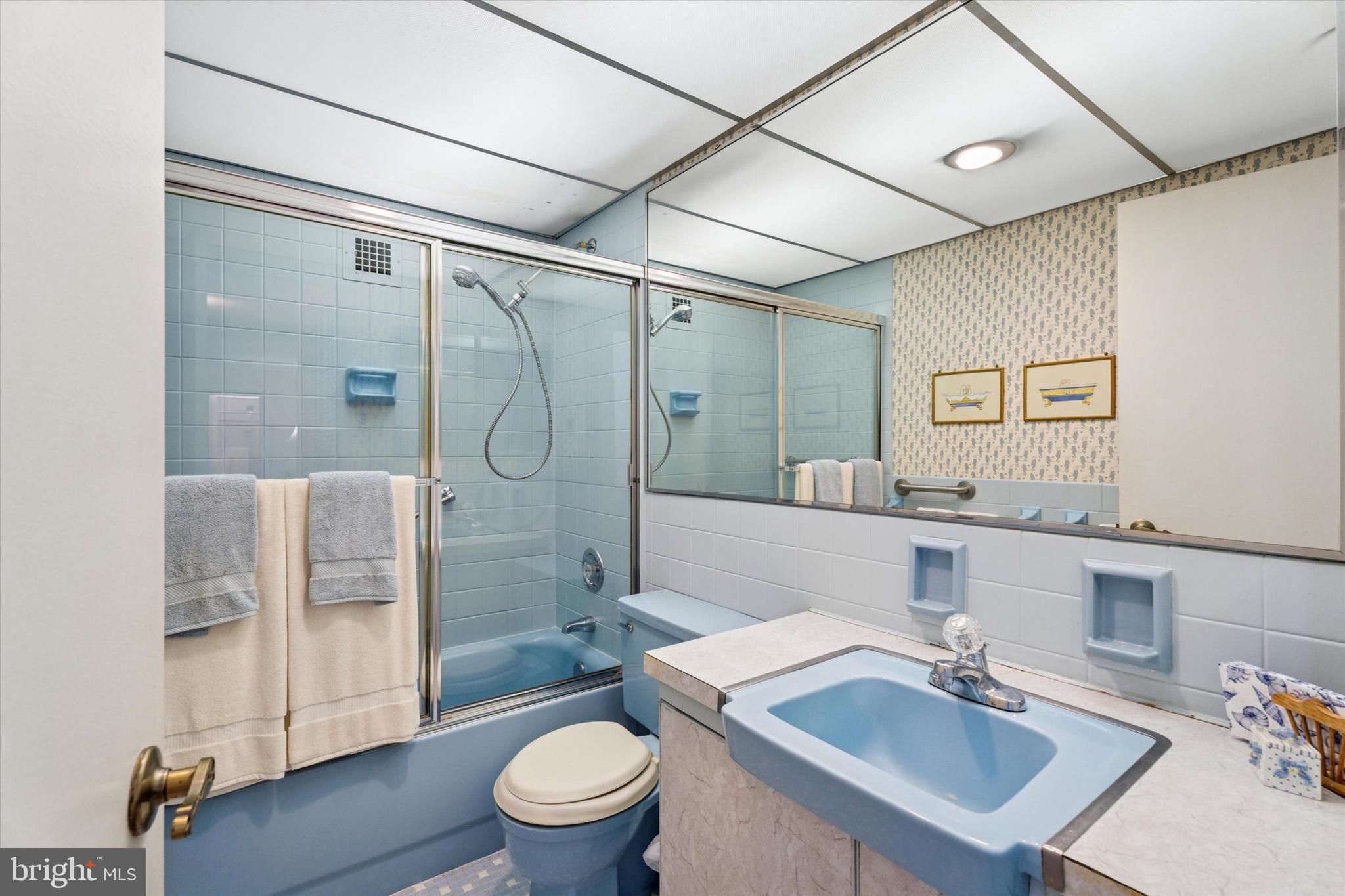 GREEN HILL - Residential