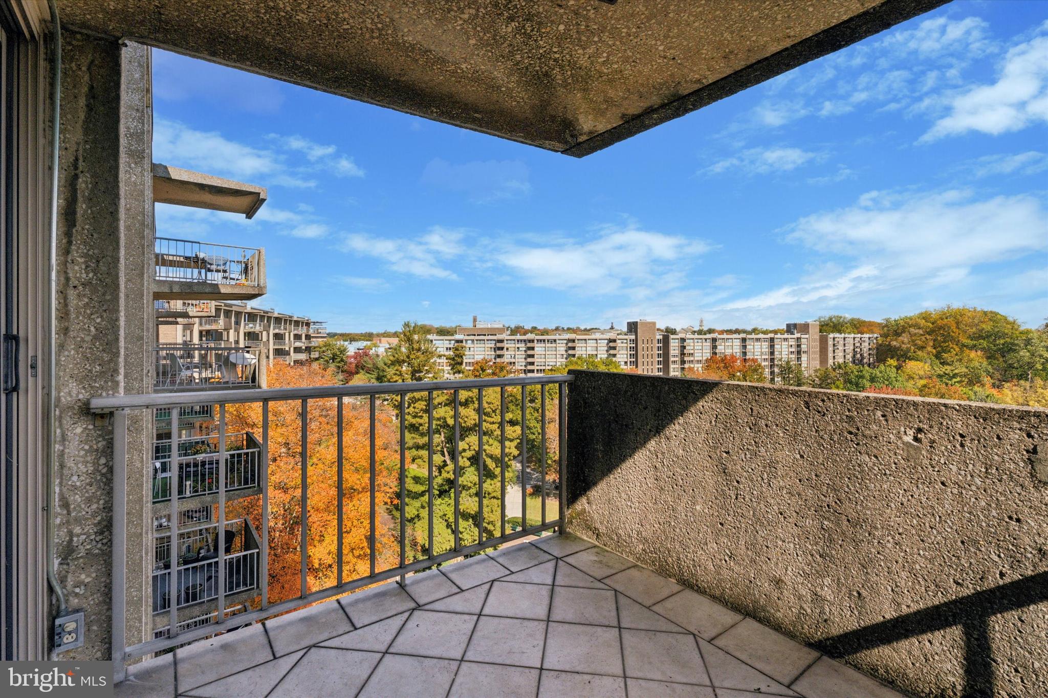 GREEN HILL - Residential