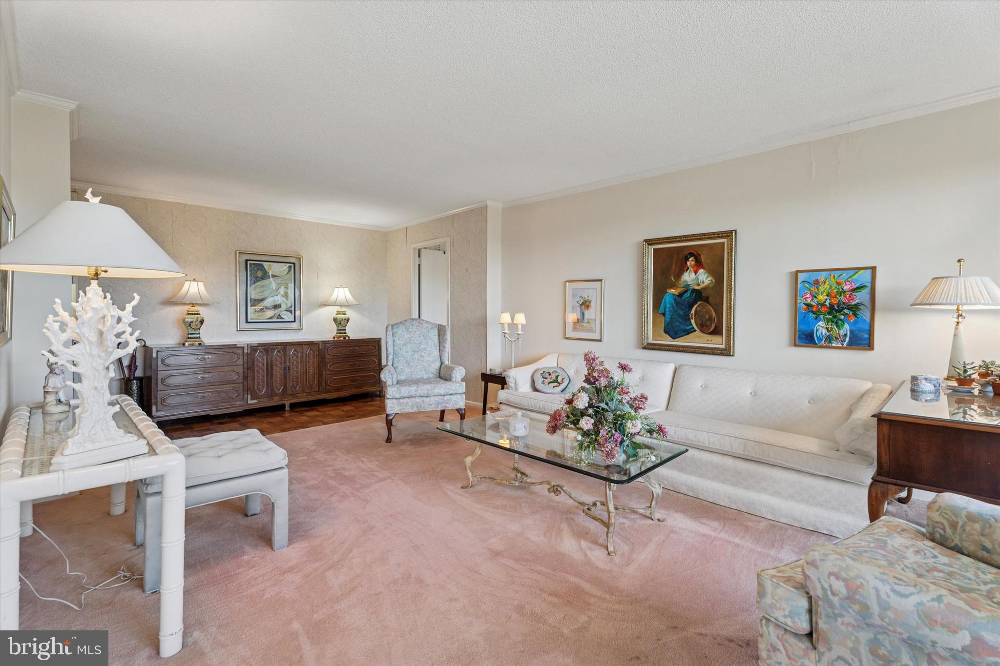 GREEN HILL - Residential