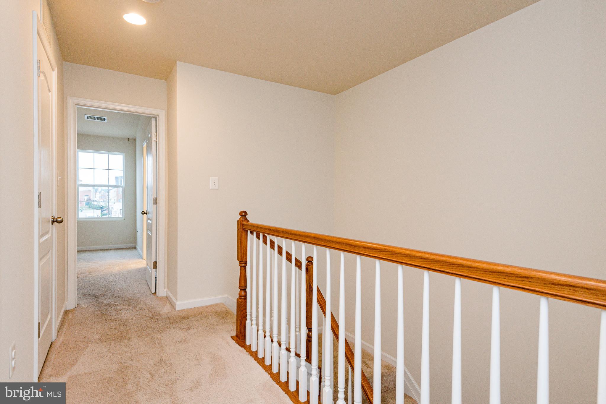 BLUE STREAM - Residential Lease