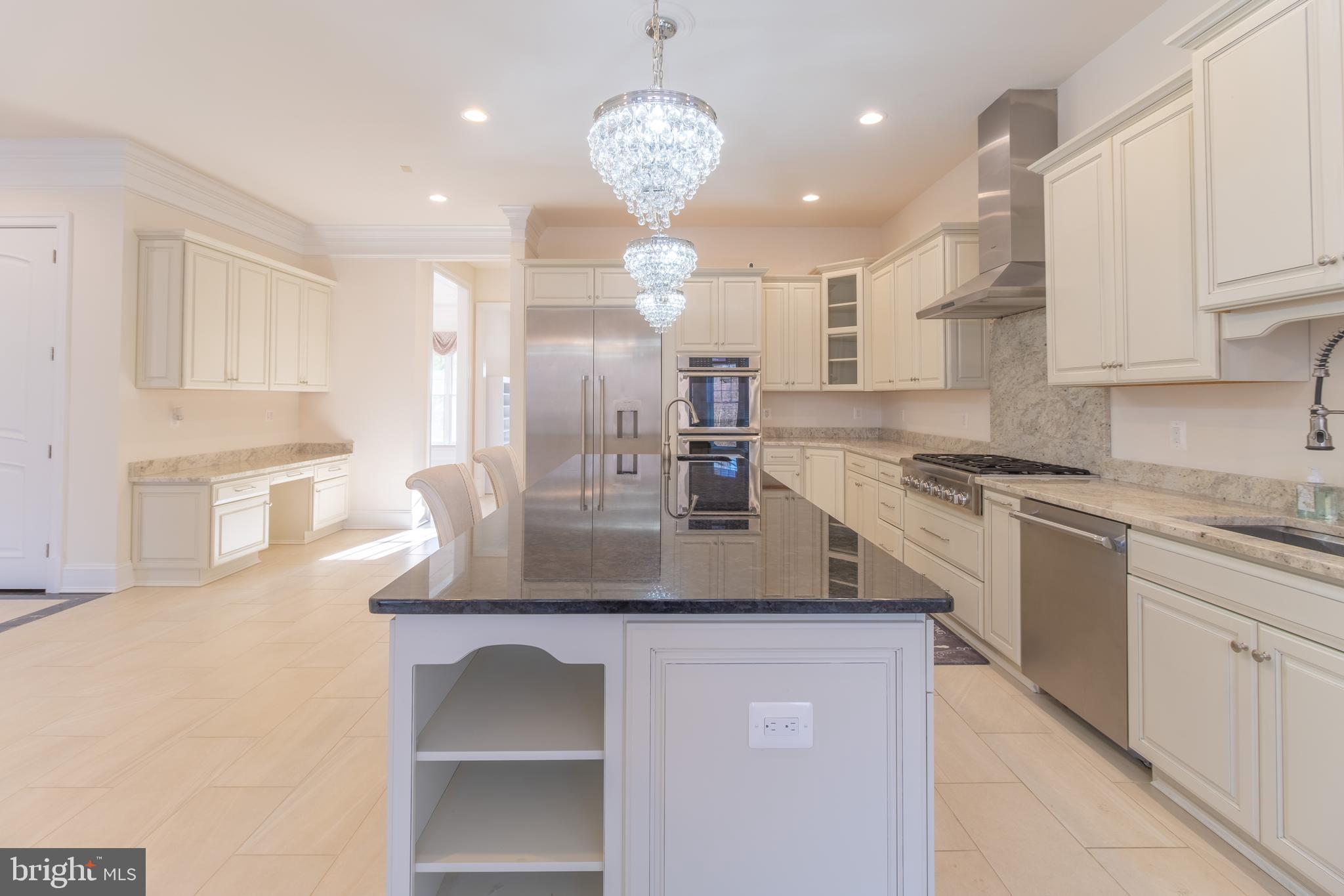 HOLMES RUN ACRES - Residential