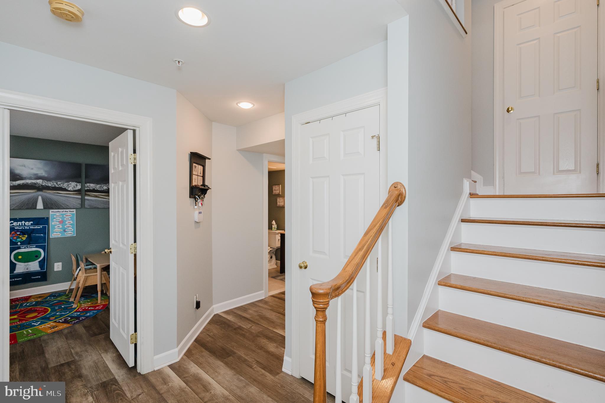5031 CAMEO TERRACE