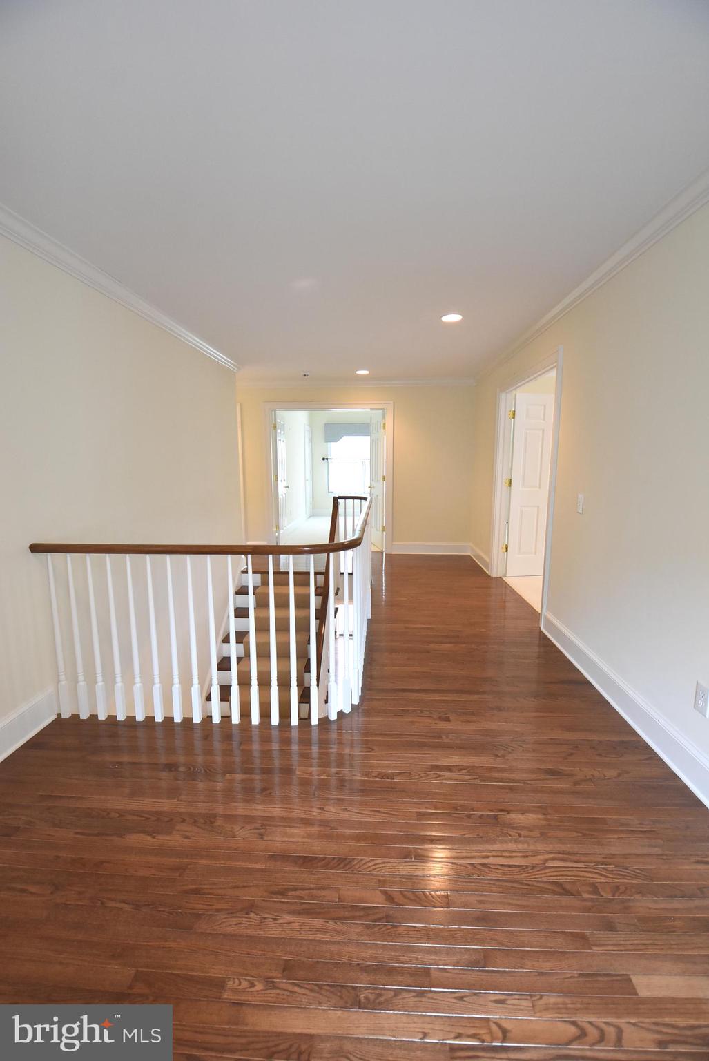 APPLEBROOK - Residential