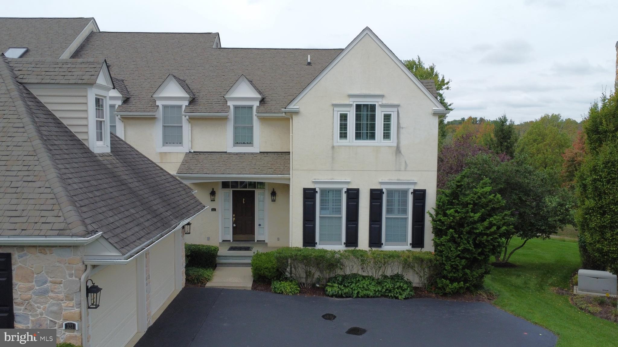 APPLEBROOK - Residential