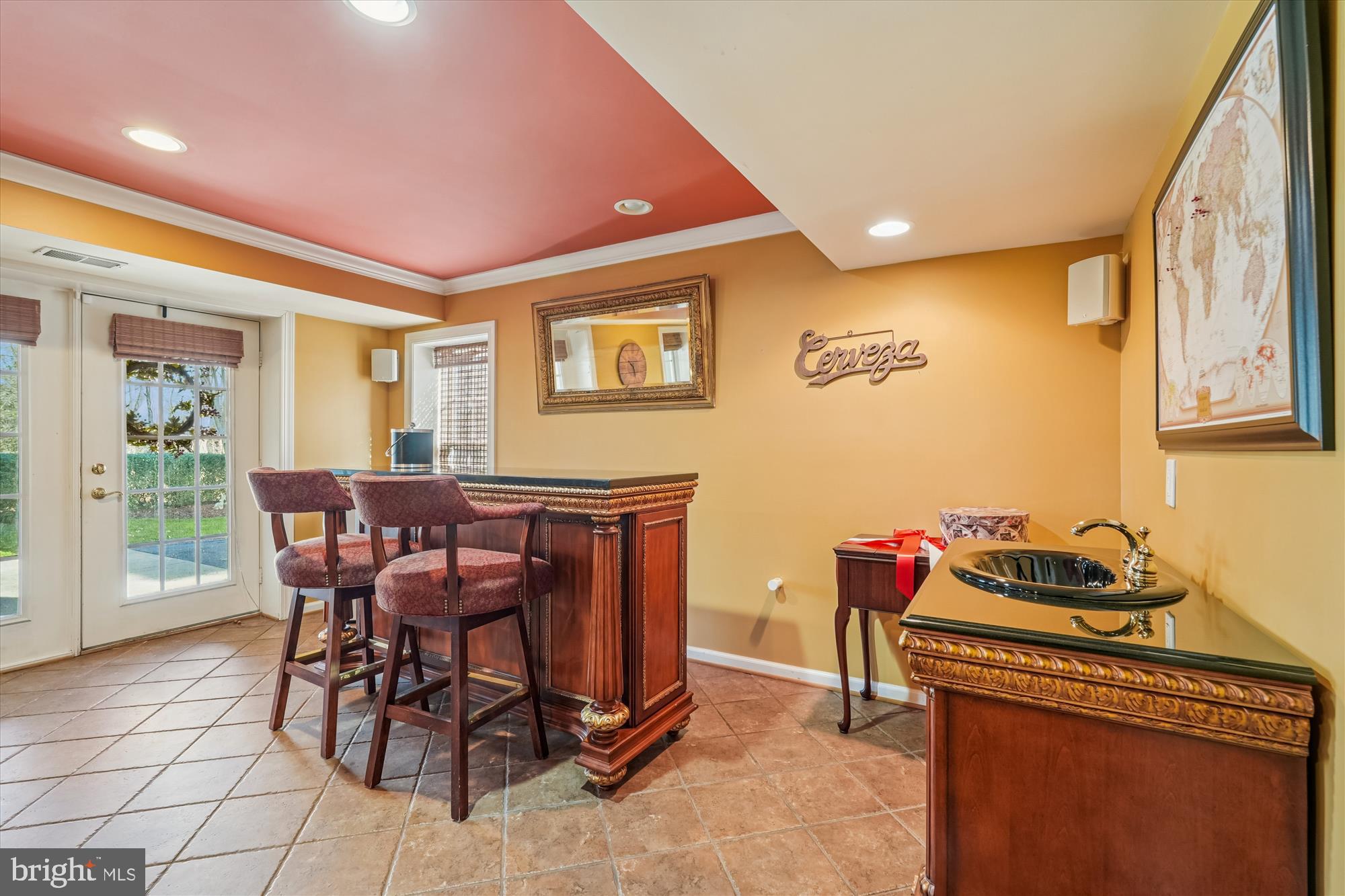 KENTLANDS - Residential