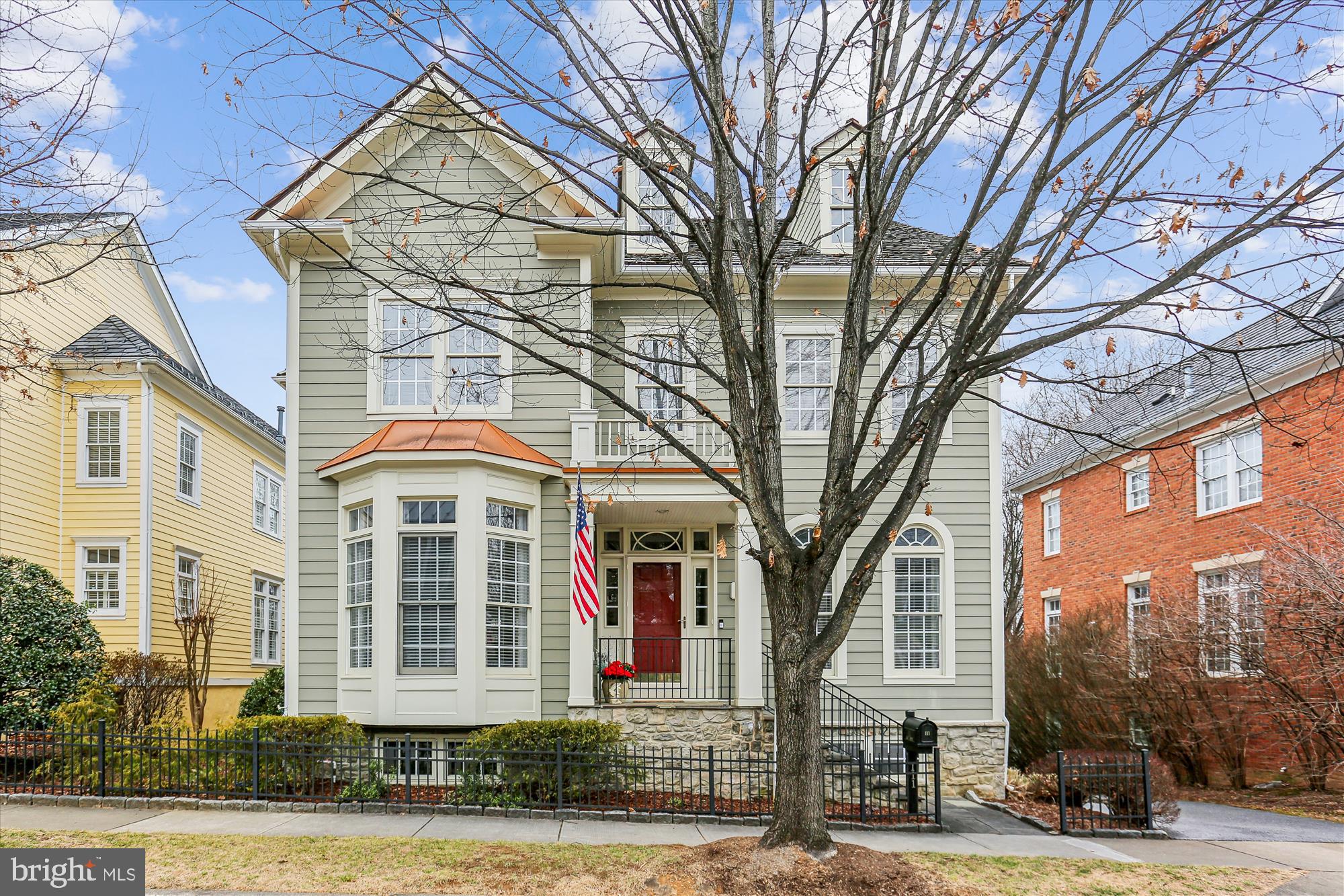 KENTLANDS - Residential