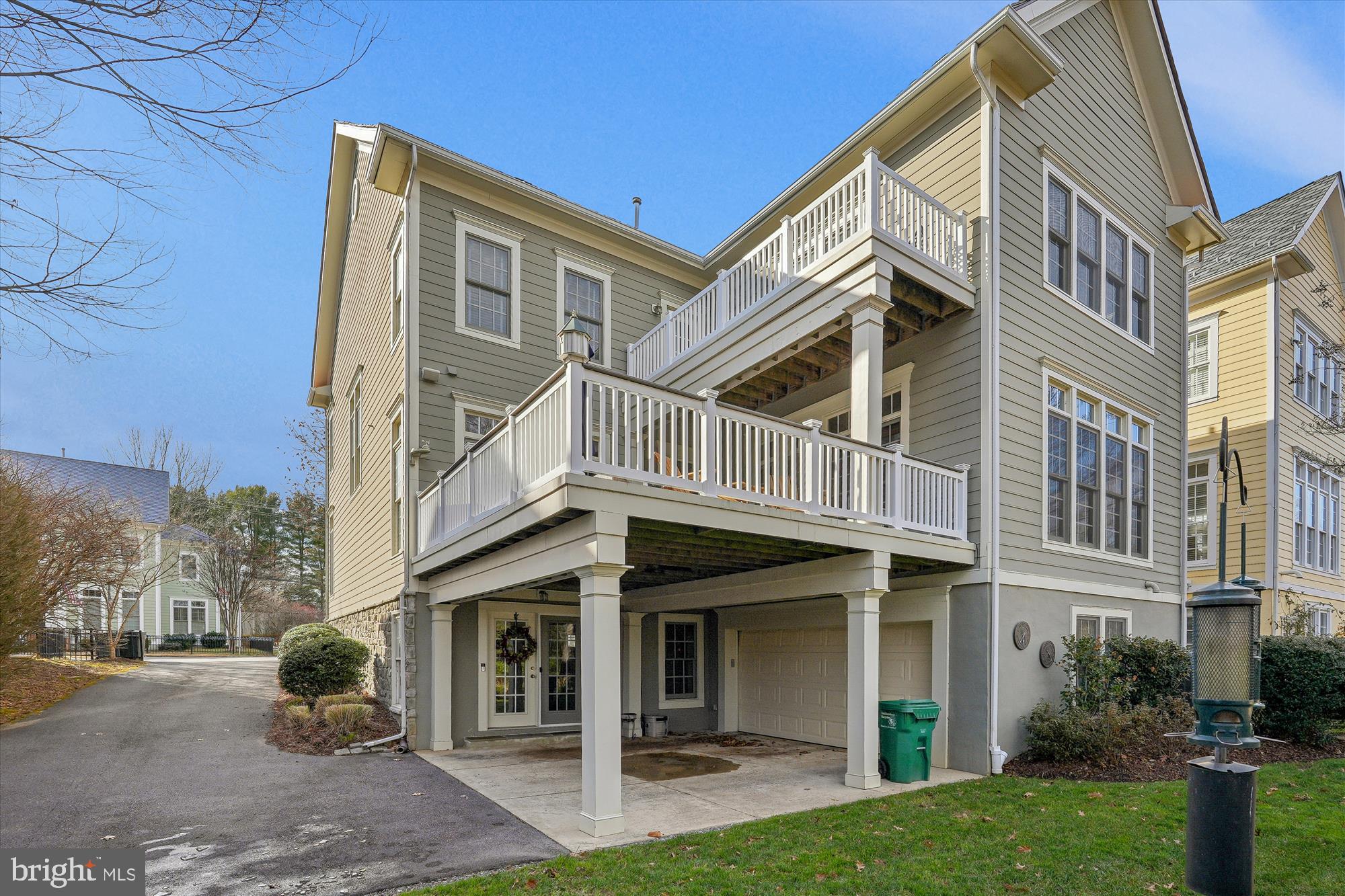 KENTLANDS - Residential