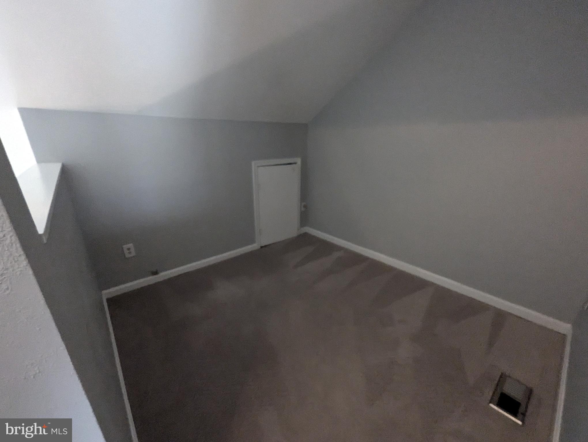 WOODGATE VILLAGE - Residential Lease