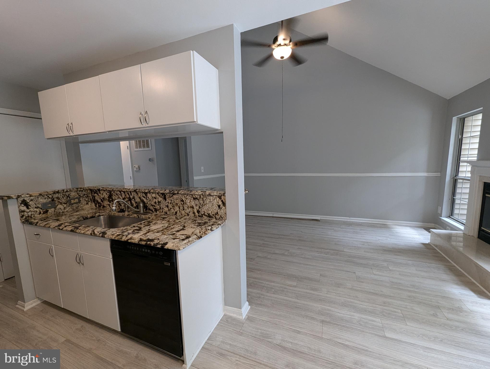 WOODGATE VILLAGE - Residential Lease