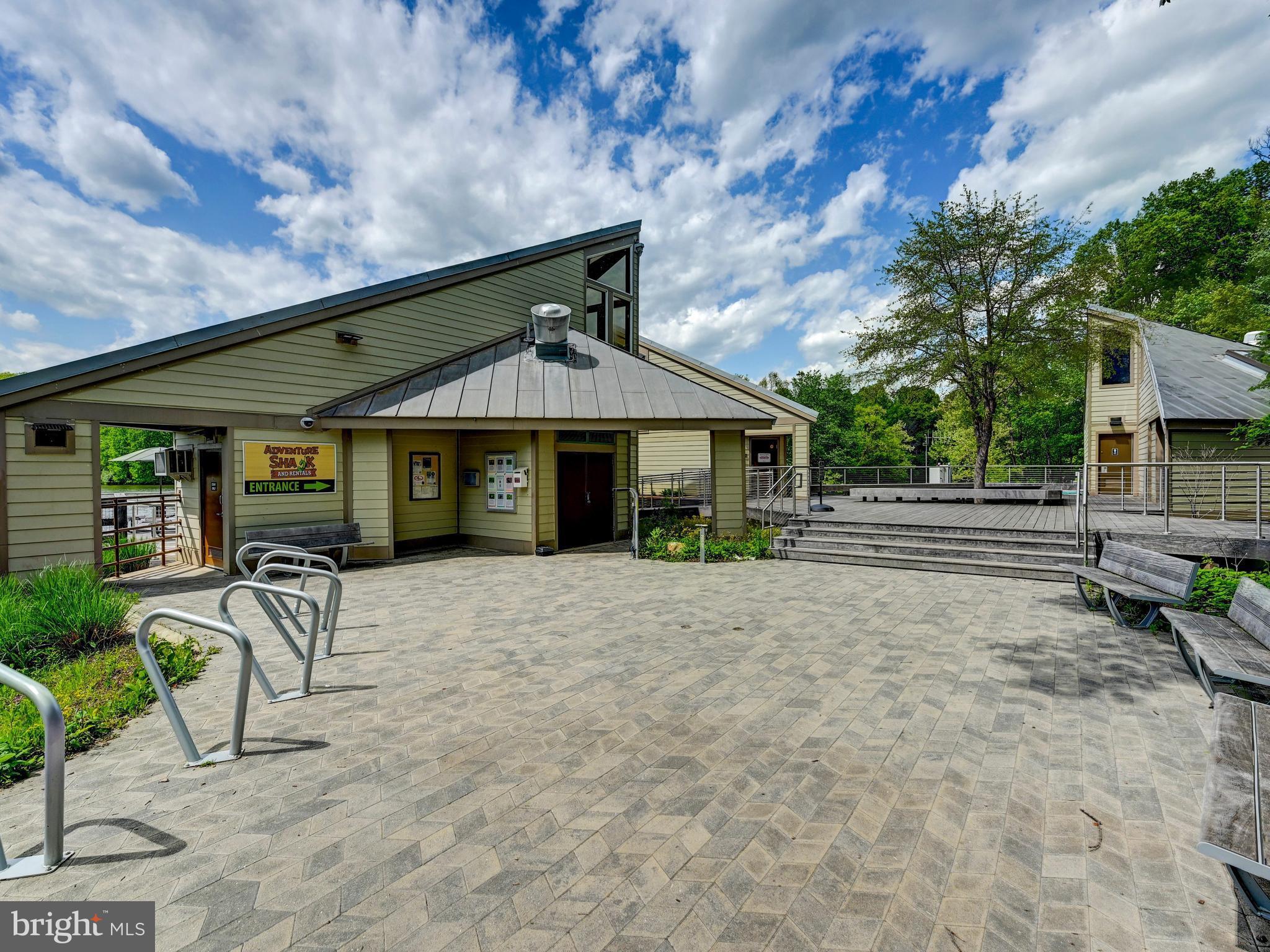 VILLAGE OF RIVER HILL - Residential