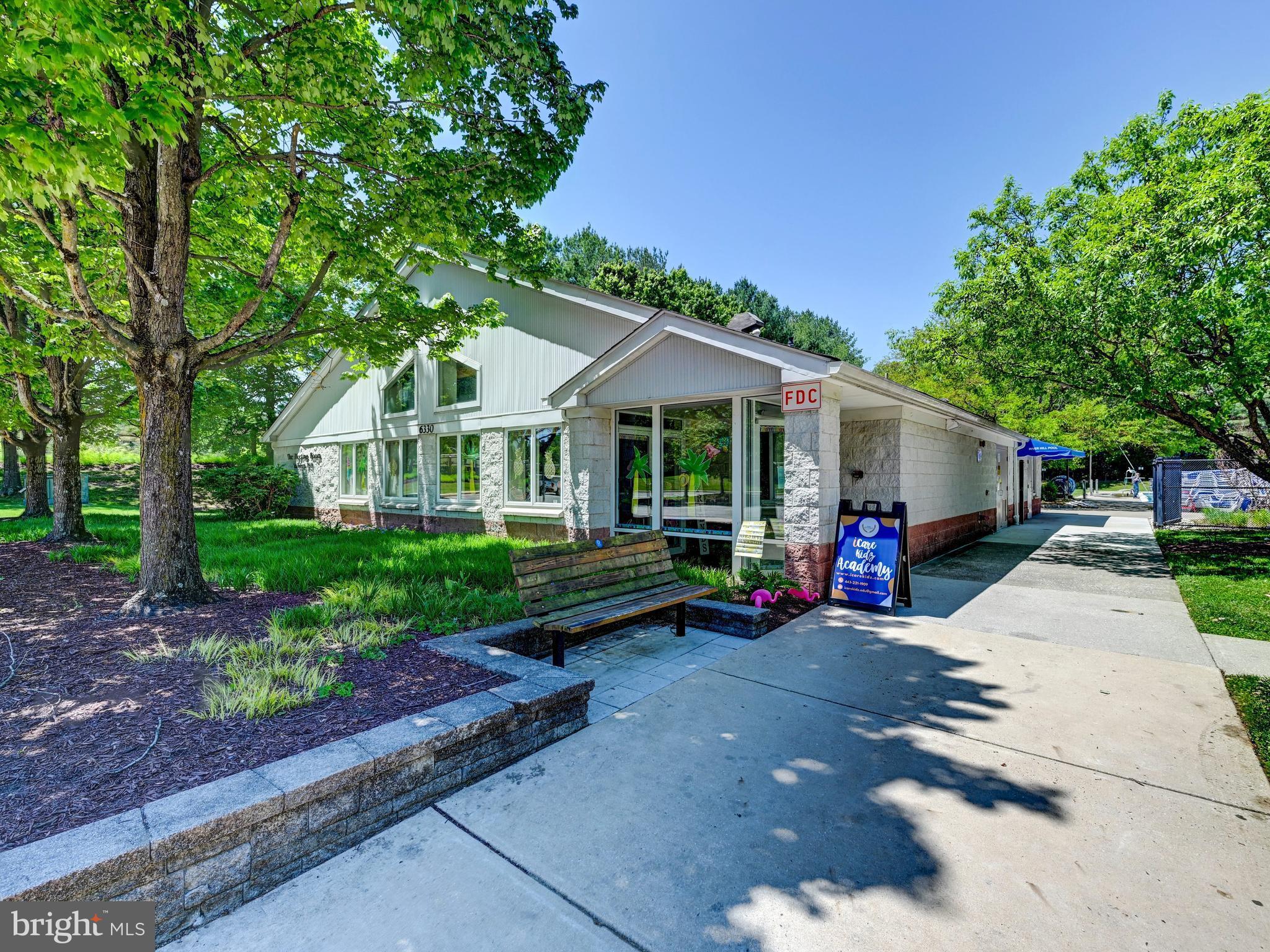VILLAGE OF RIVER HILL - Residential