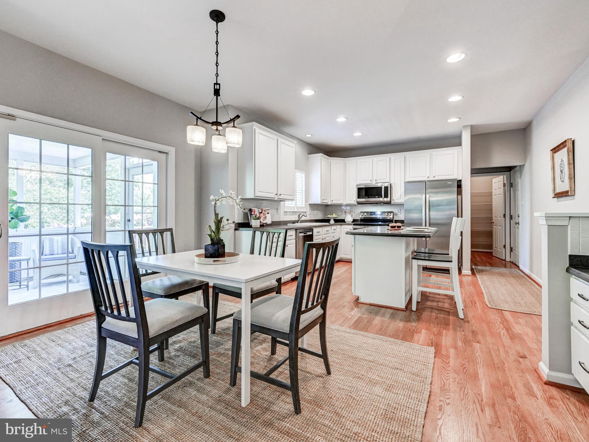 VILLAGE OF RIVER HILL - Residential