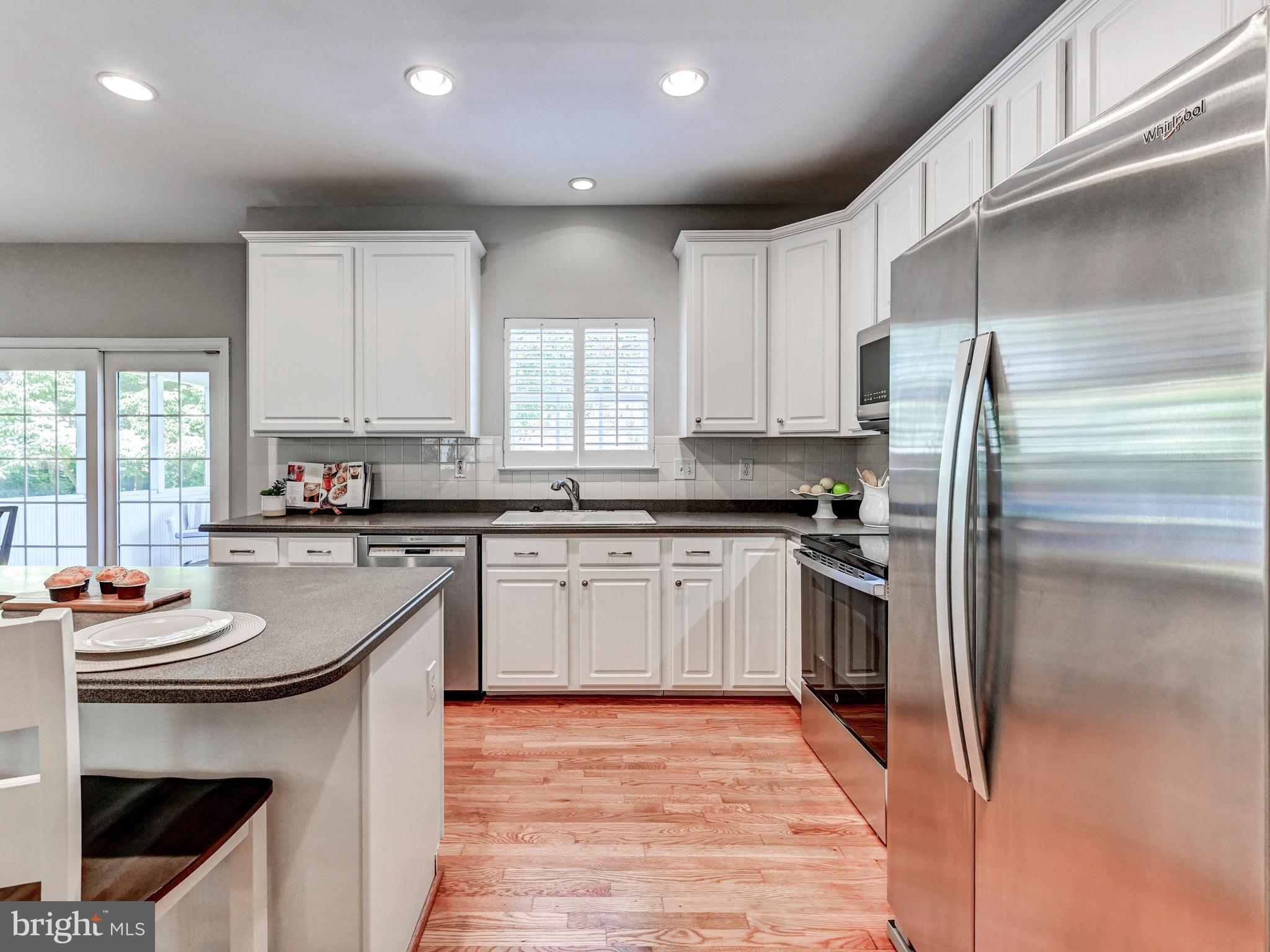 VILLAGE OF RIVER HILL - Residential