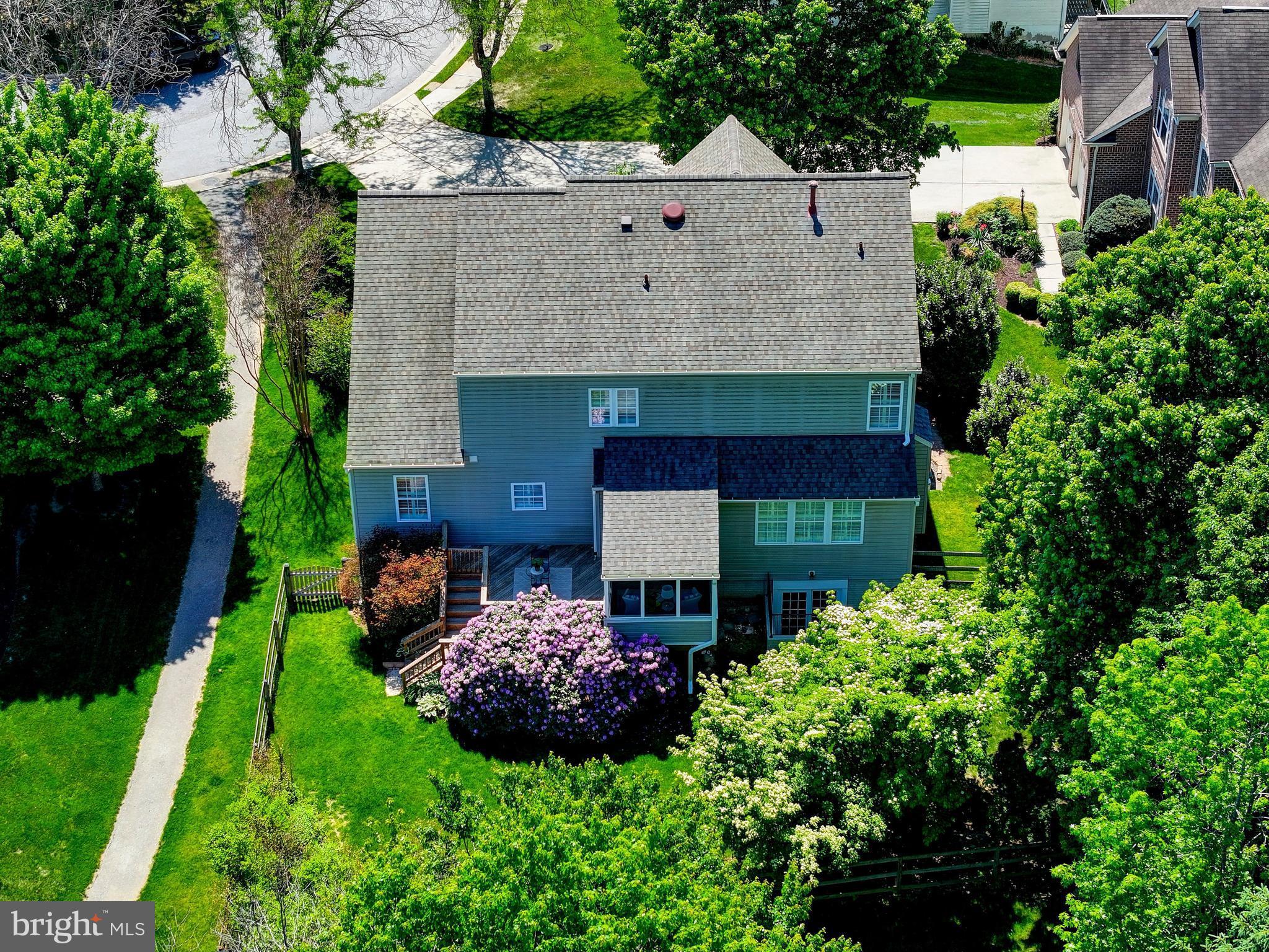 VILLAGE OF RIVER HILL - Residential