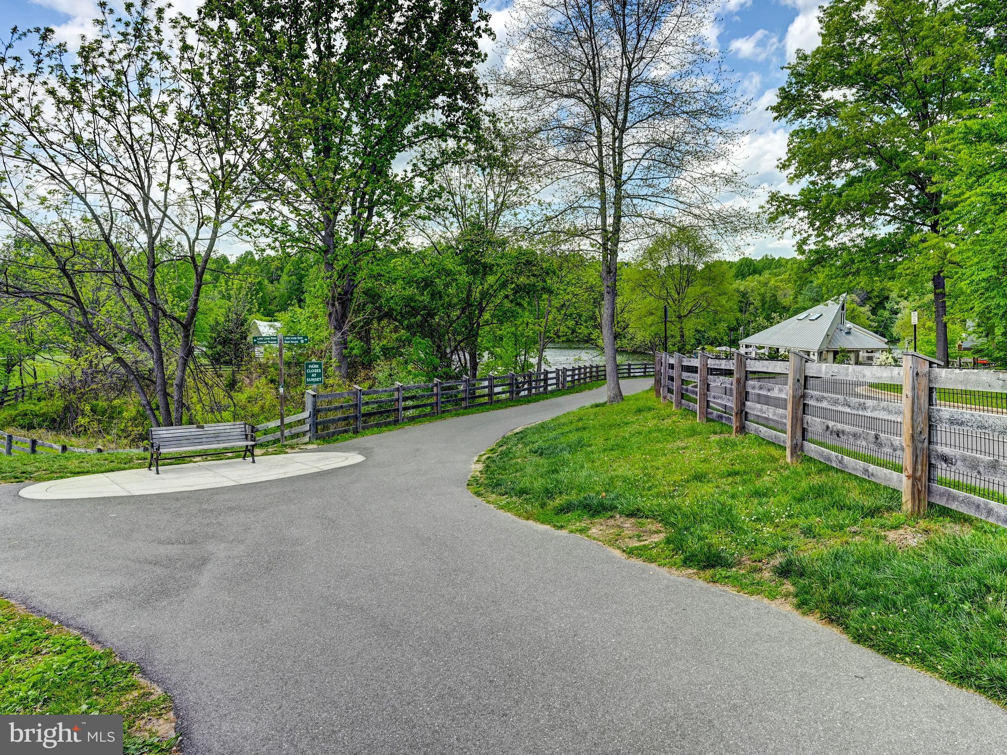 VILLAGE OF RIVER HILL - Residential