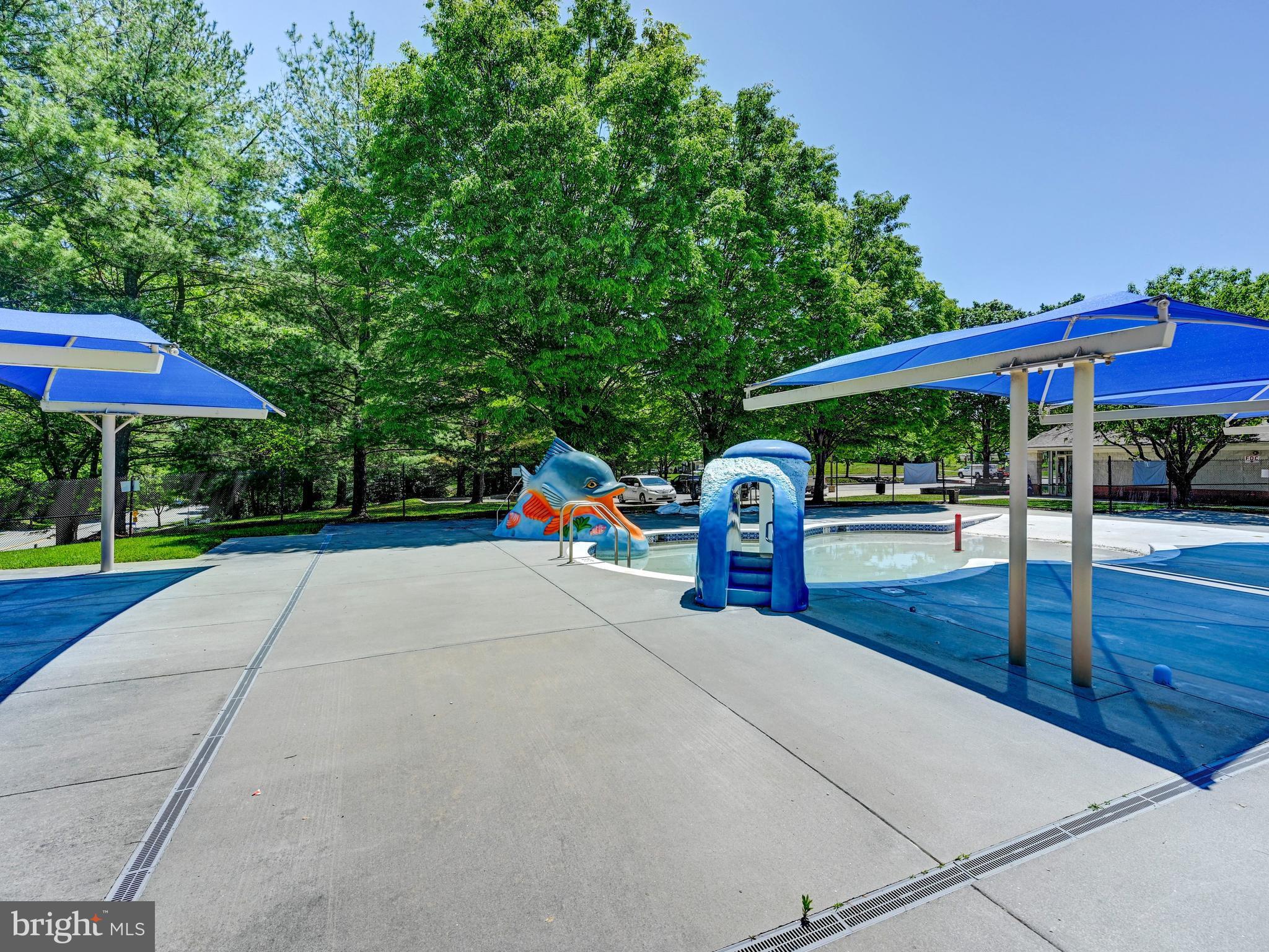 VILLAGE OF RIVER HILL - Residential