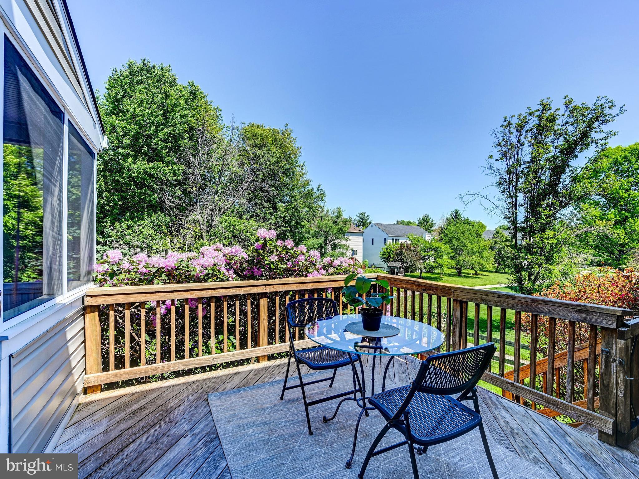 VILLAGE OF RIVER HILL - Residential