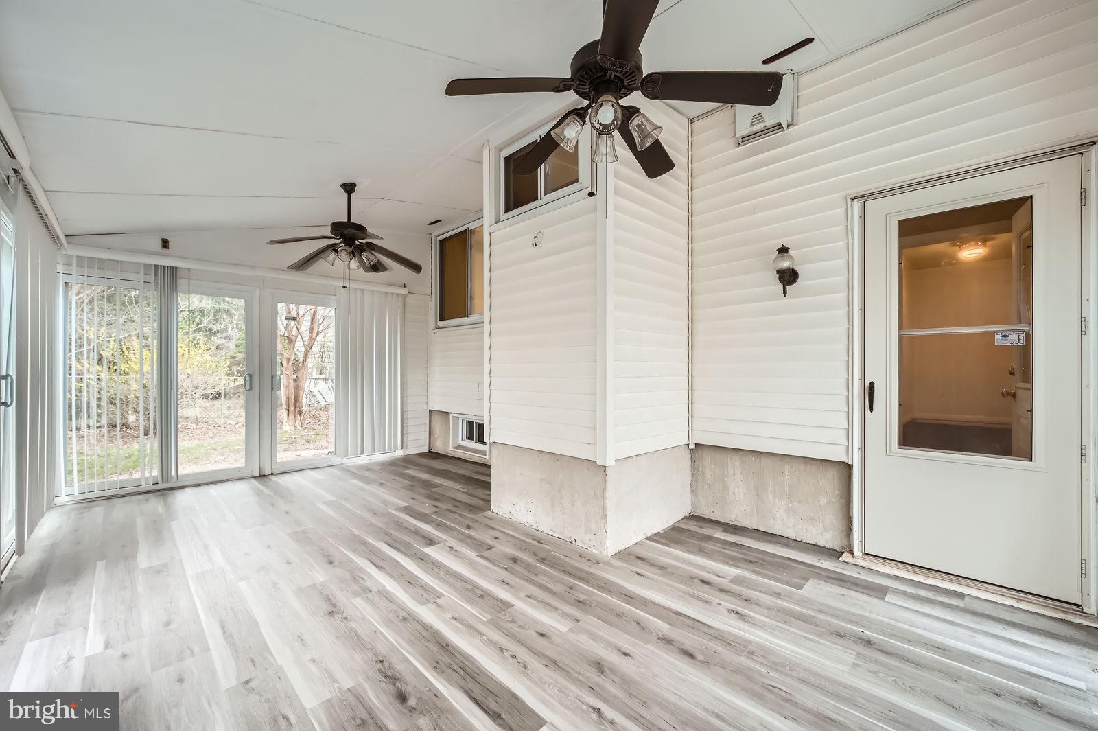 RANDALL RIDGE - Residential