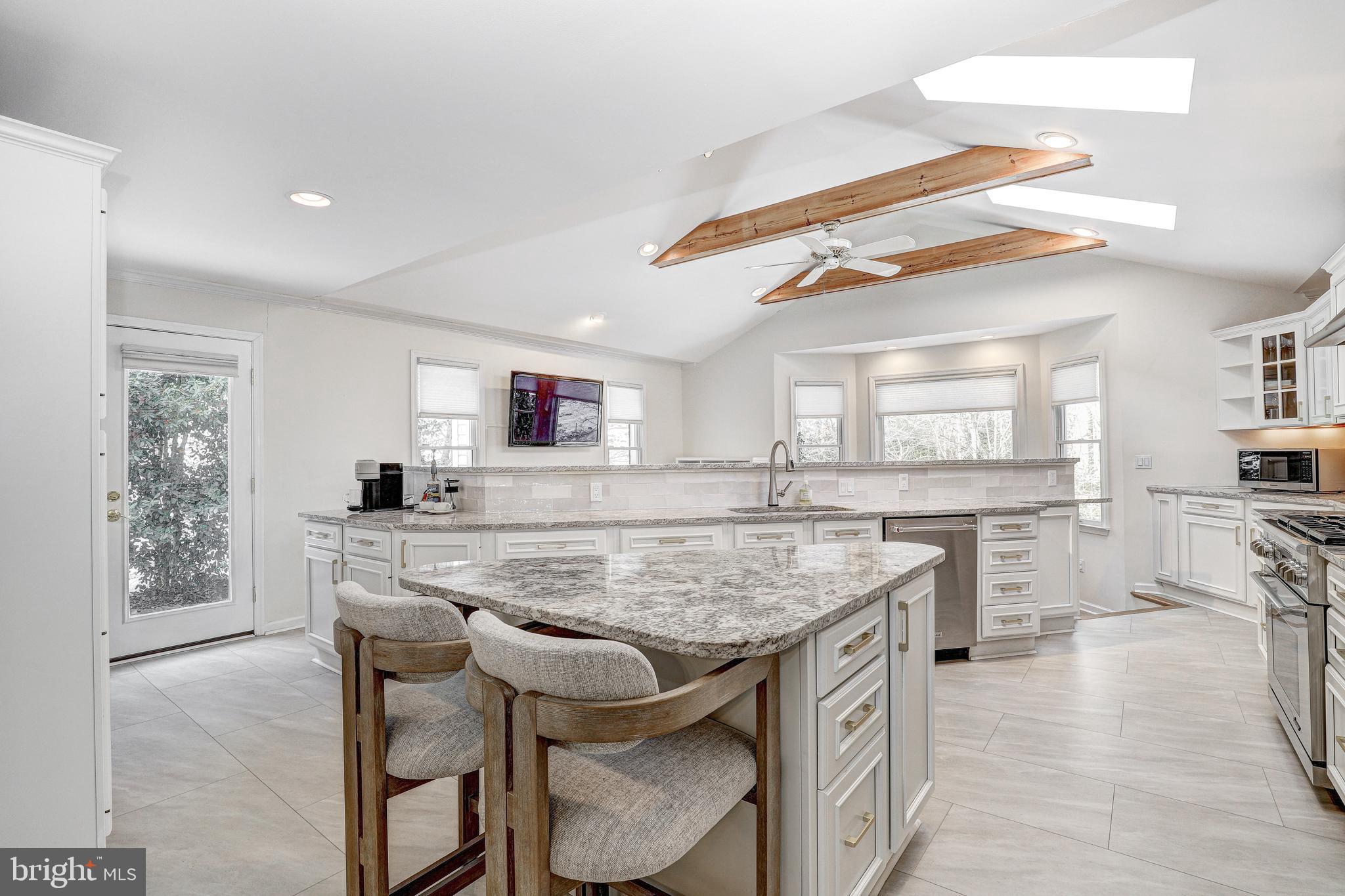 1021 TIMBER TRAIL ROAD