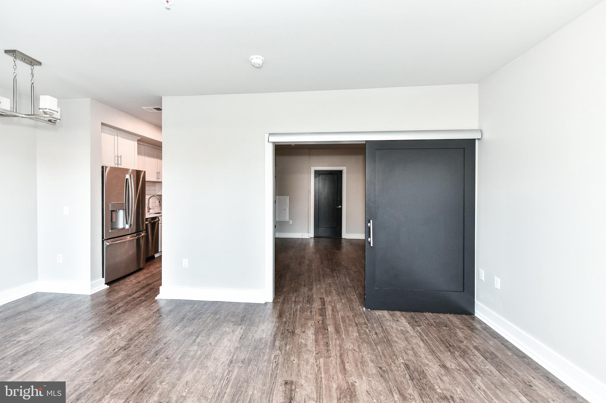 DEL RAY PLACE - Residential Lease