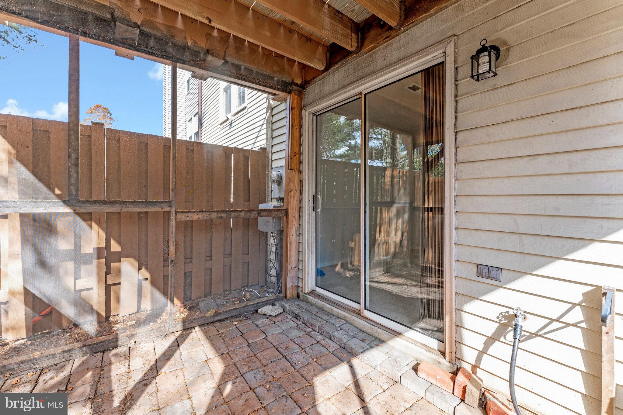 NEWGATE - Residential Lease