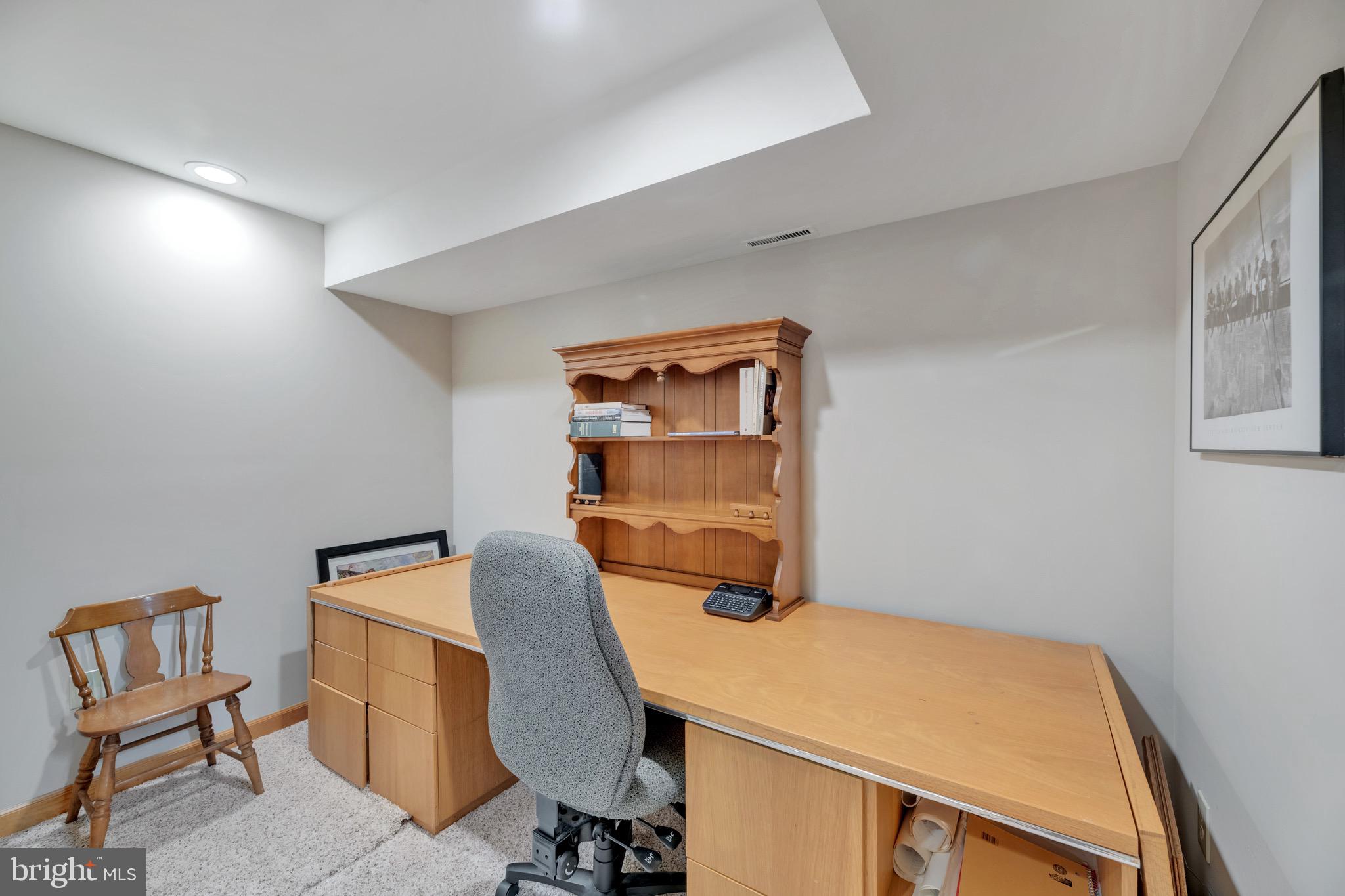 TRIADELPHIA WOODS - Residential