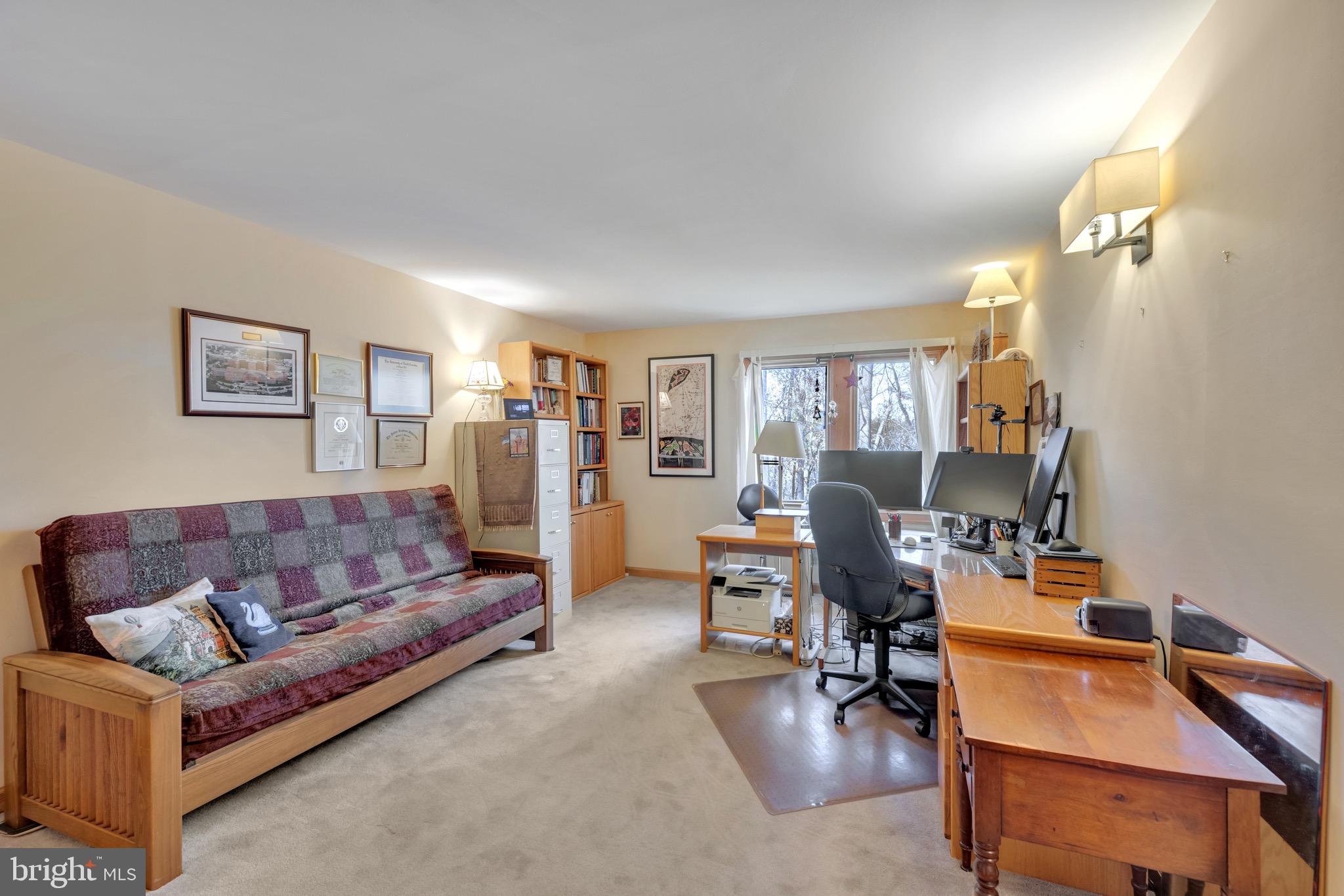 TRIADELPHIA WOODS - Residential