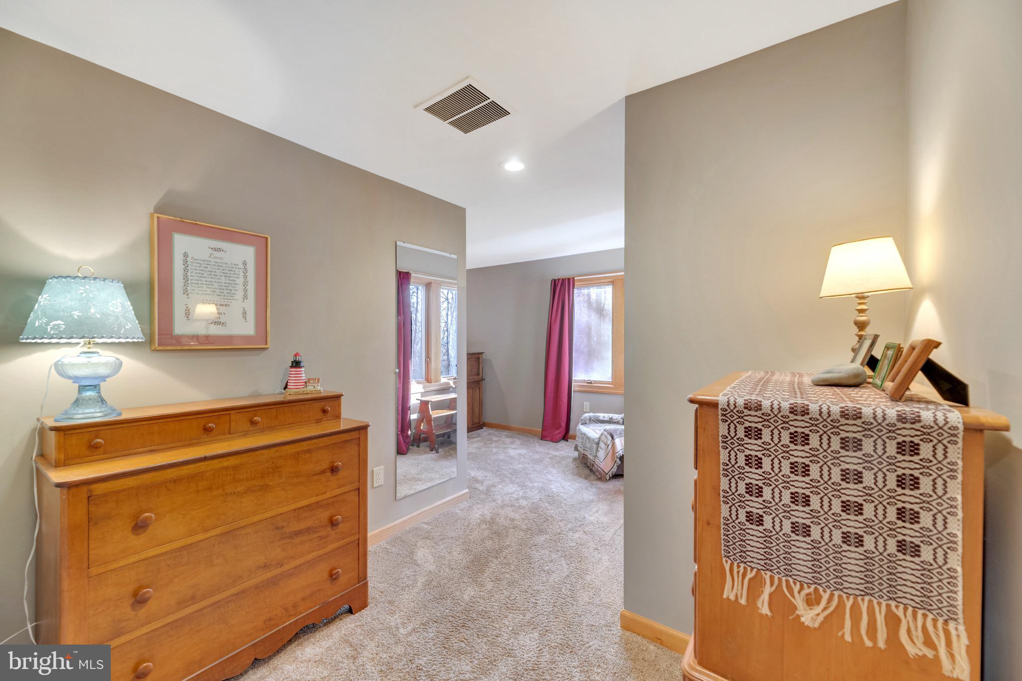 TRIADELPHIA WOODS - Residential