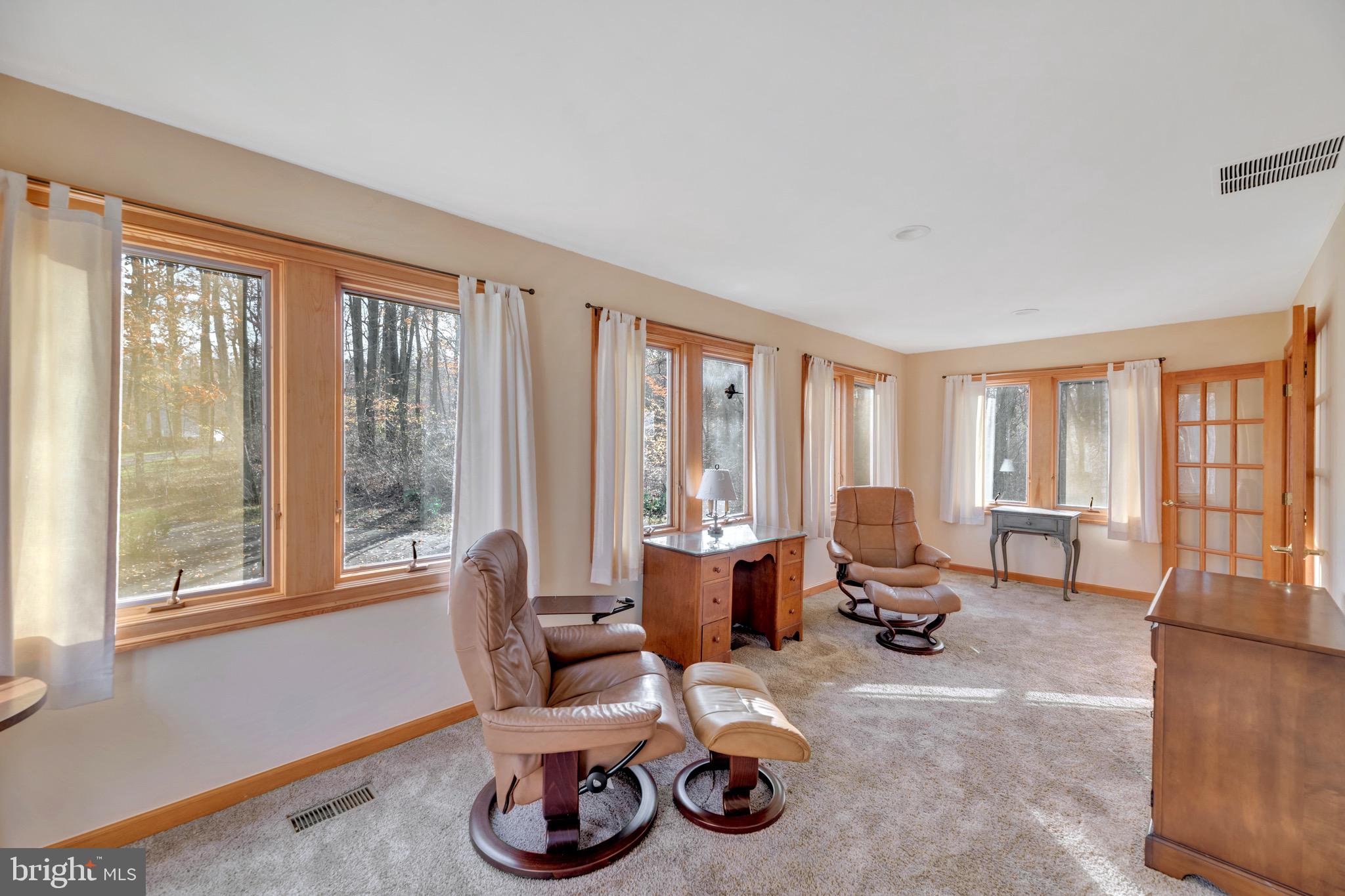 TRIADELPHIA WOODS - Residential