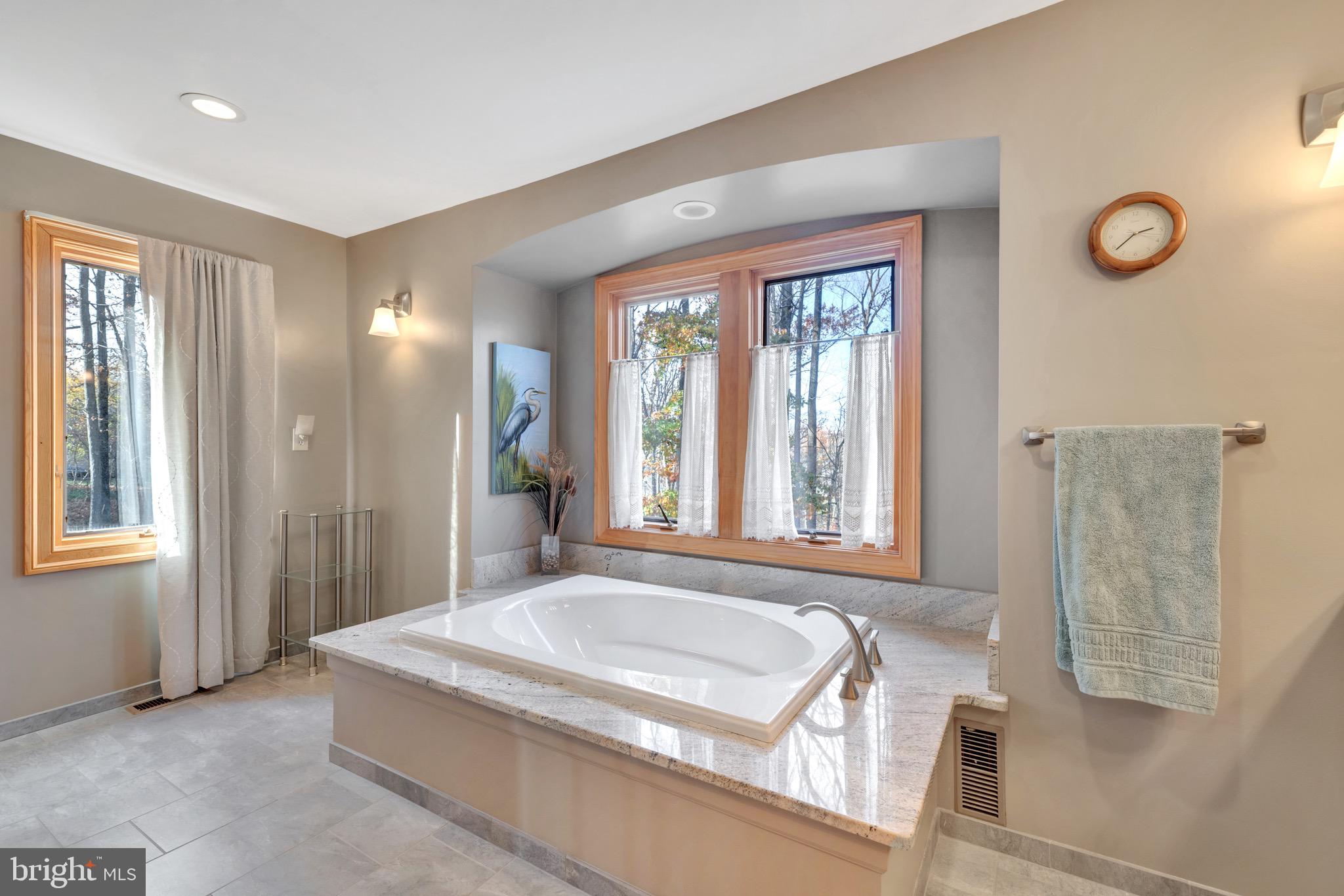 TRIADELPHIA WOODS - Residential