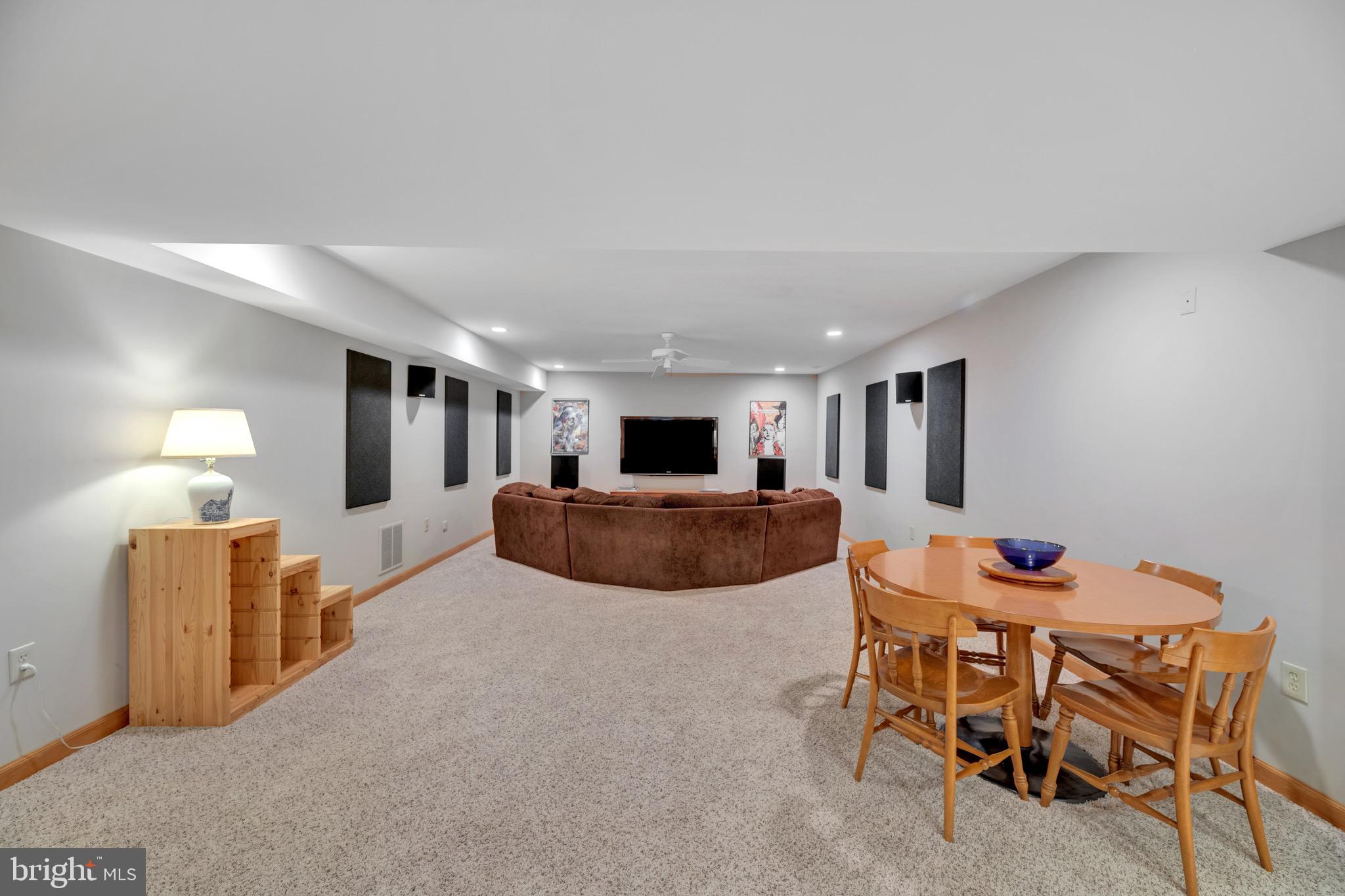 TRIADELPHIA WOODS - Residential