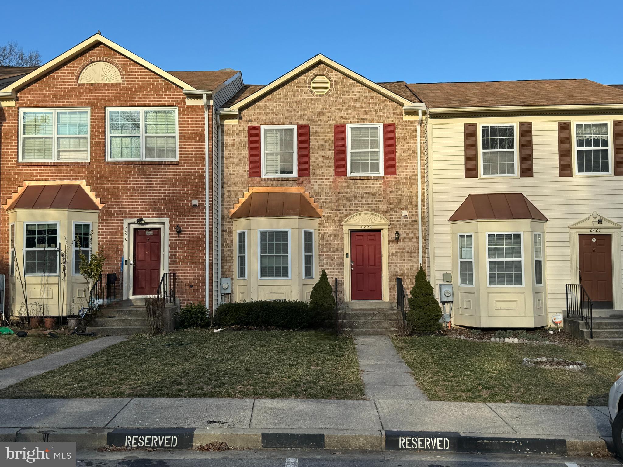 CALVERTON - Residential Lease