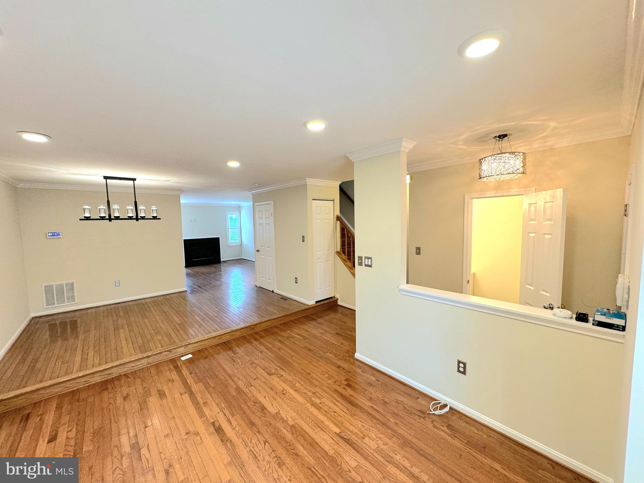 CALVERTON - Residential Lease