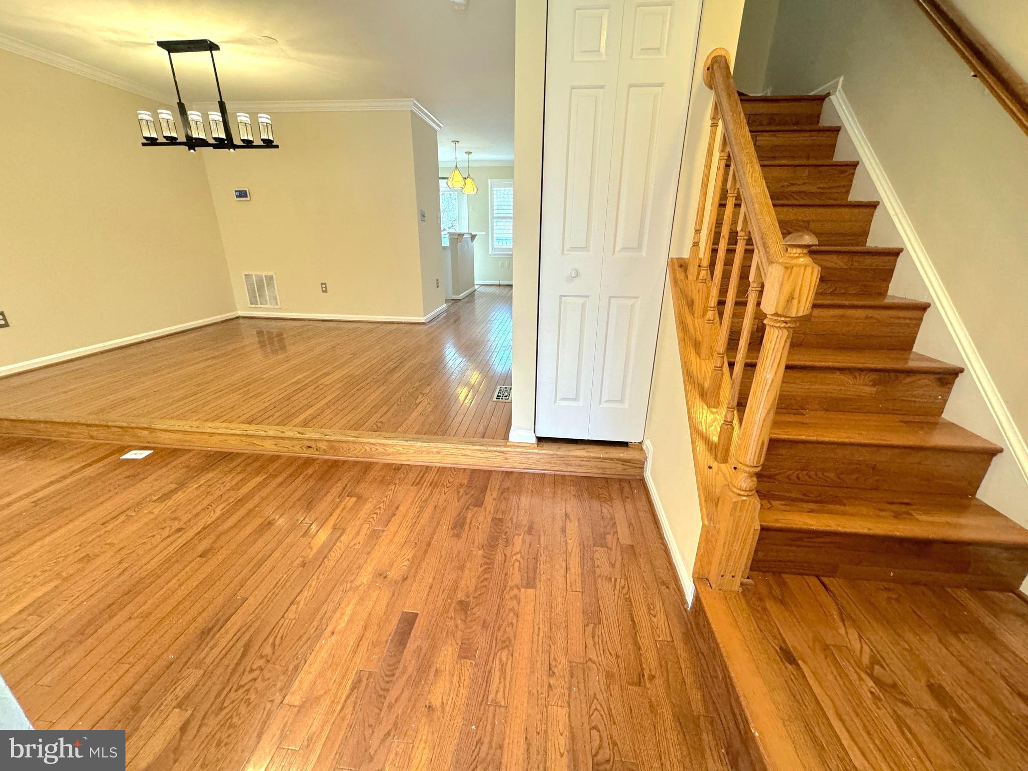 CALVERTON - Residential Lease