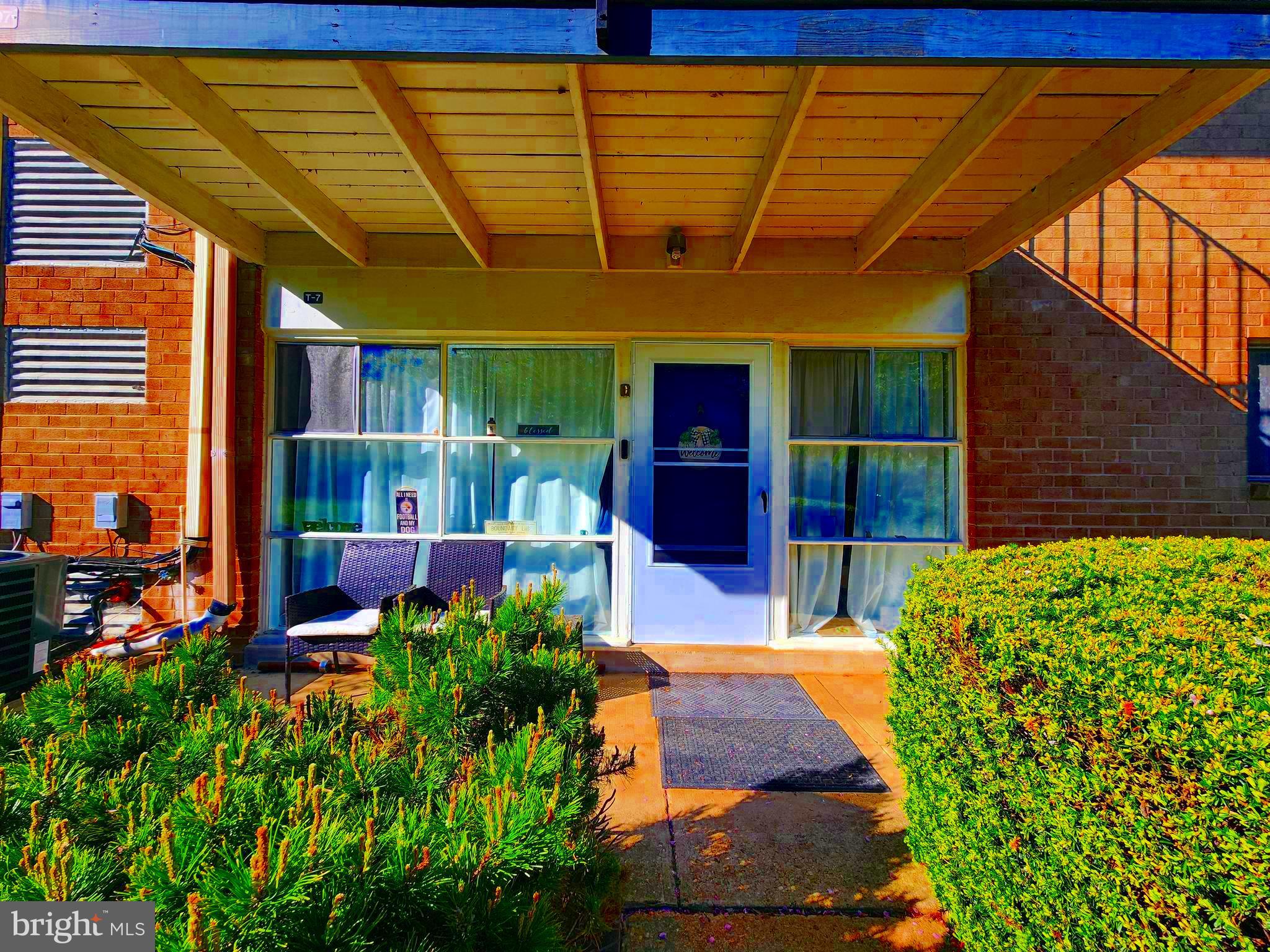 4903 AMERICANA DRIVE T7