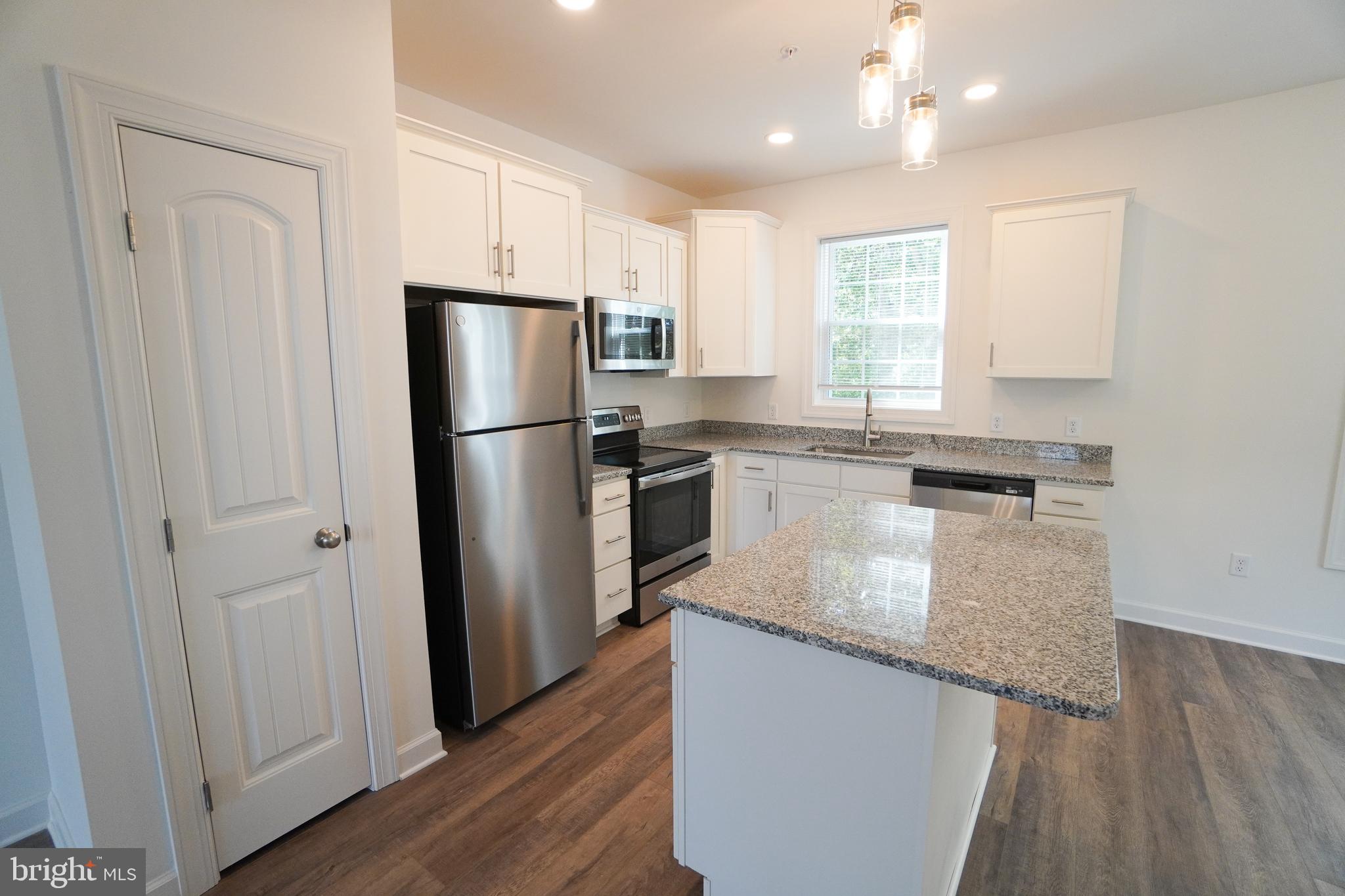 PARKVIEW - Residential