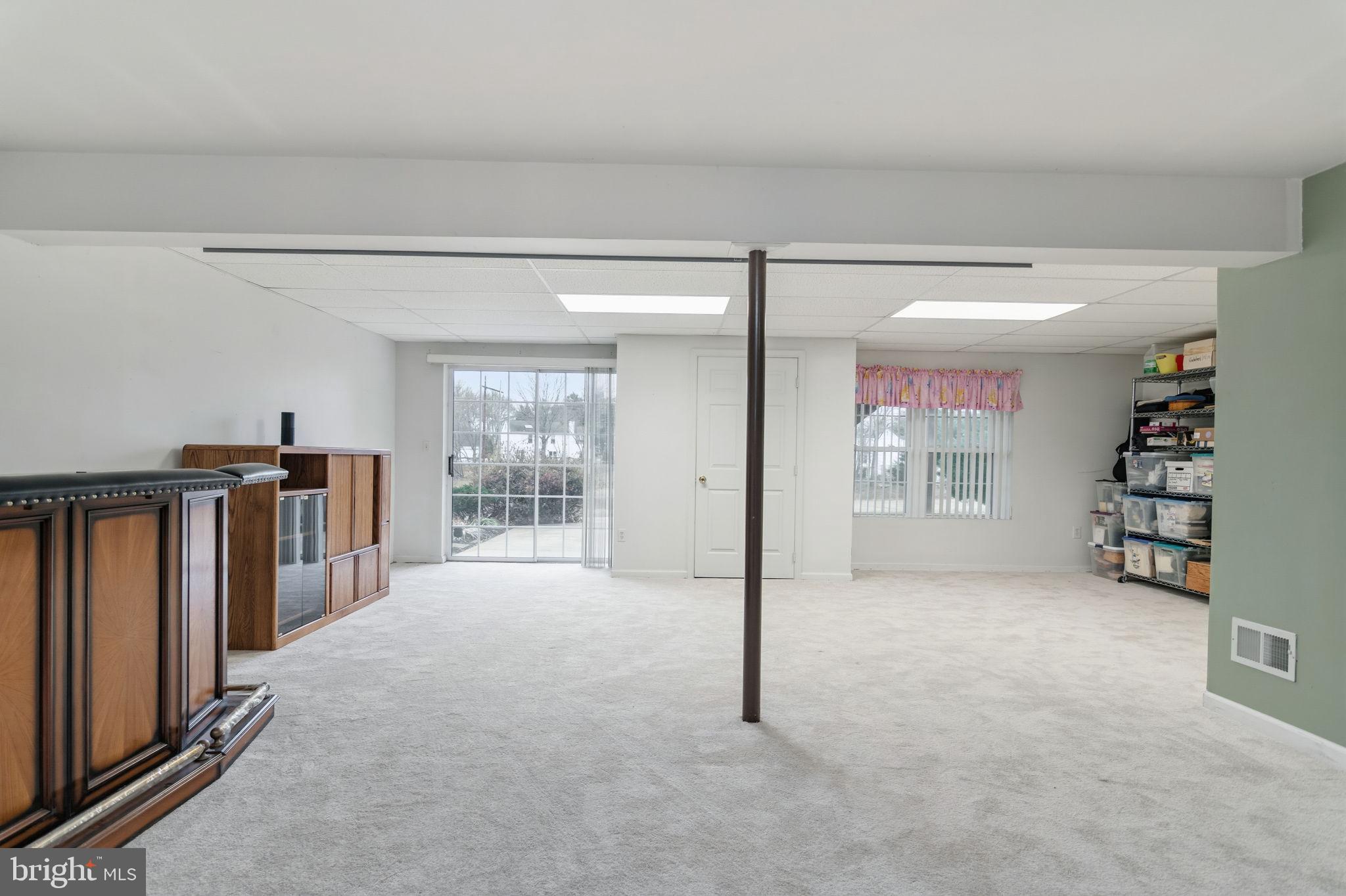 TWIN OAKS FARM - Residential